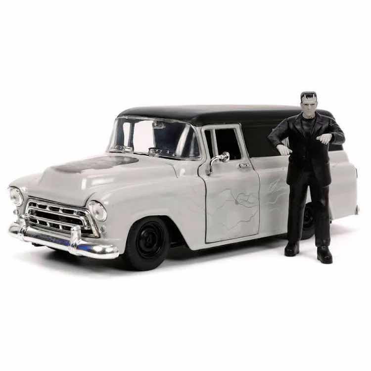 Photo 1 of NEW JADA TOYS HOLLYWOOD RIDES UNIVERSAL MONSTERS DIE-CAST VEHICLE & FIGURE, “FRANKENSTEIN & 1957 CHEVROLET SUBURBAN”