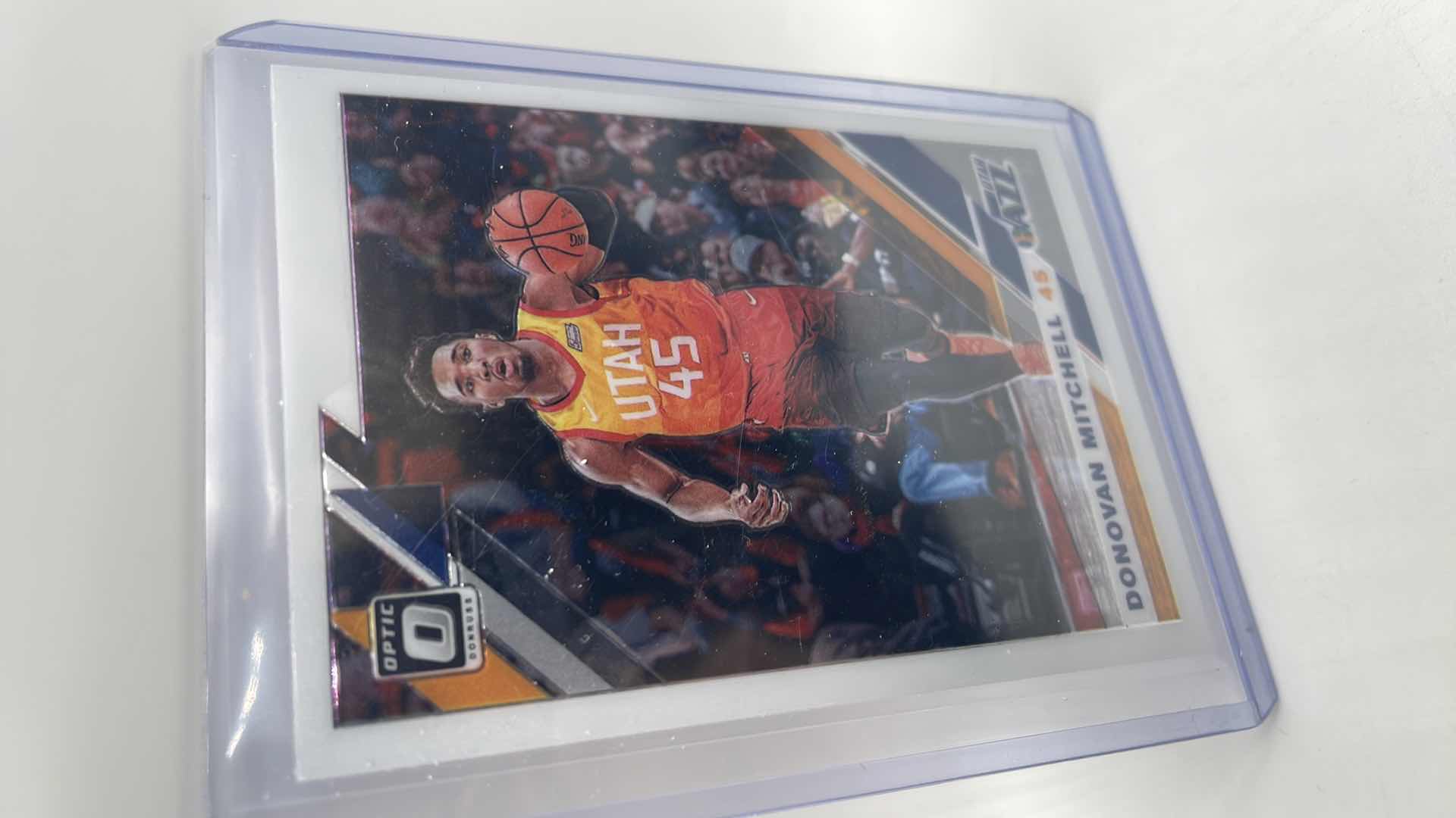 Photo 1 of 2019-20 DONOVAN MITCHELL PANINI CARD 59