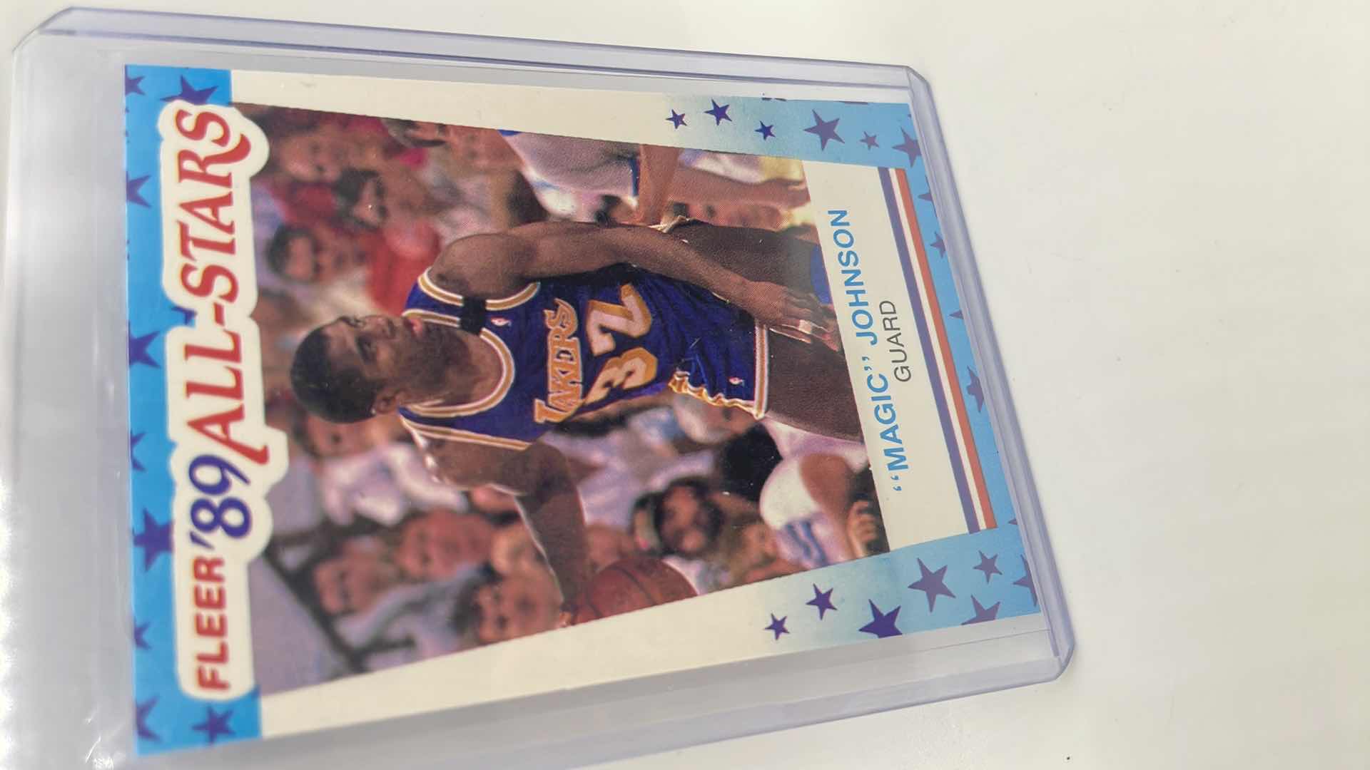 Photo 1 of 1989 MAGIC JOHNSON FLEER STICKER CARD 5