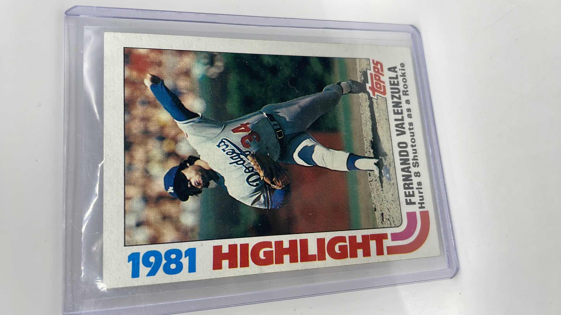 Photo 1 of 1982 FRENANDO VALENZUELA TOPPS CARD 6