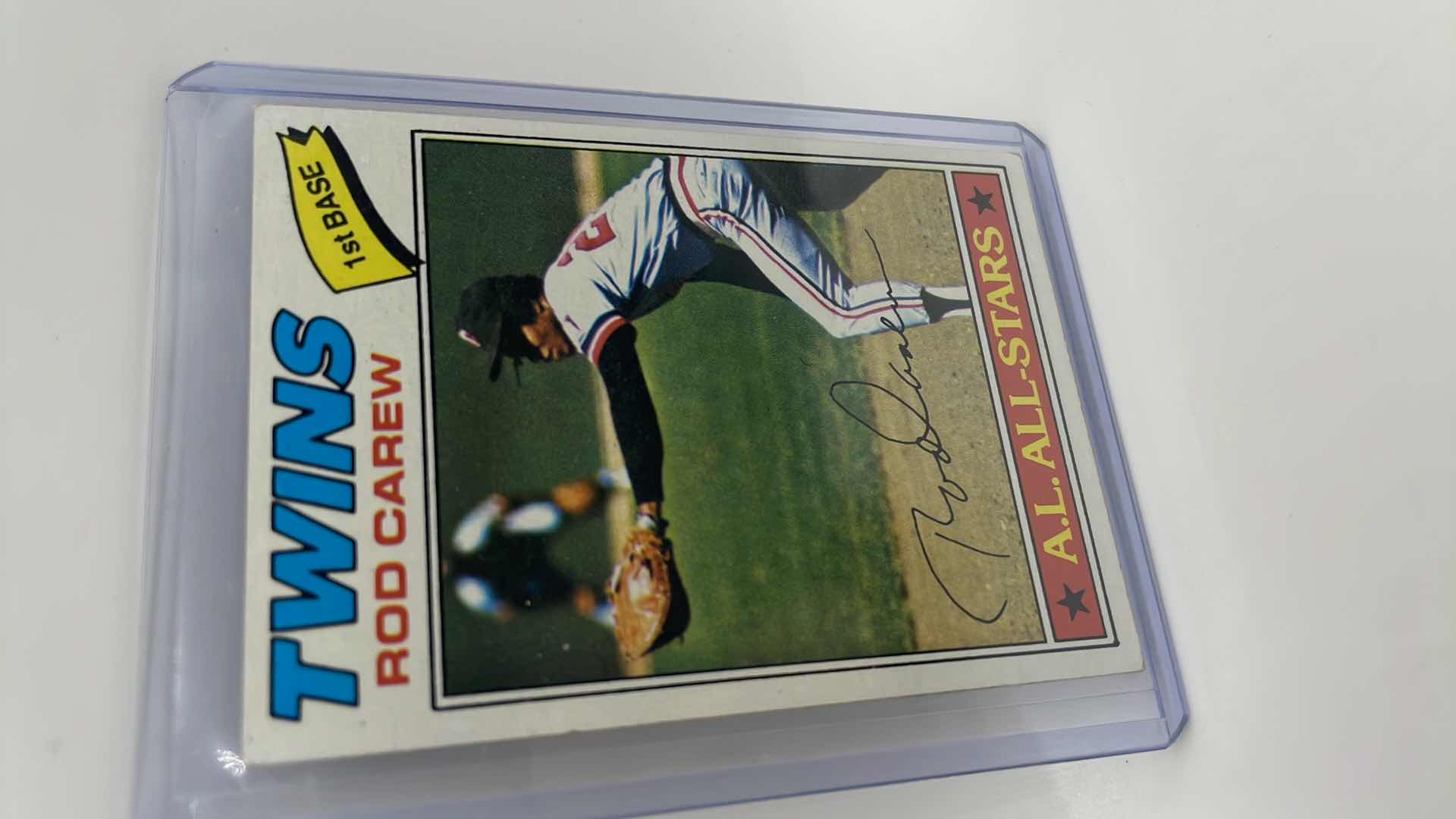 Photo 1 of 1977 ROD CAREW TOPPS CARD 120