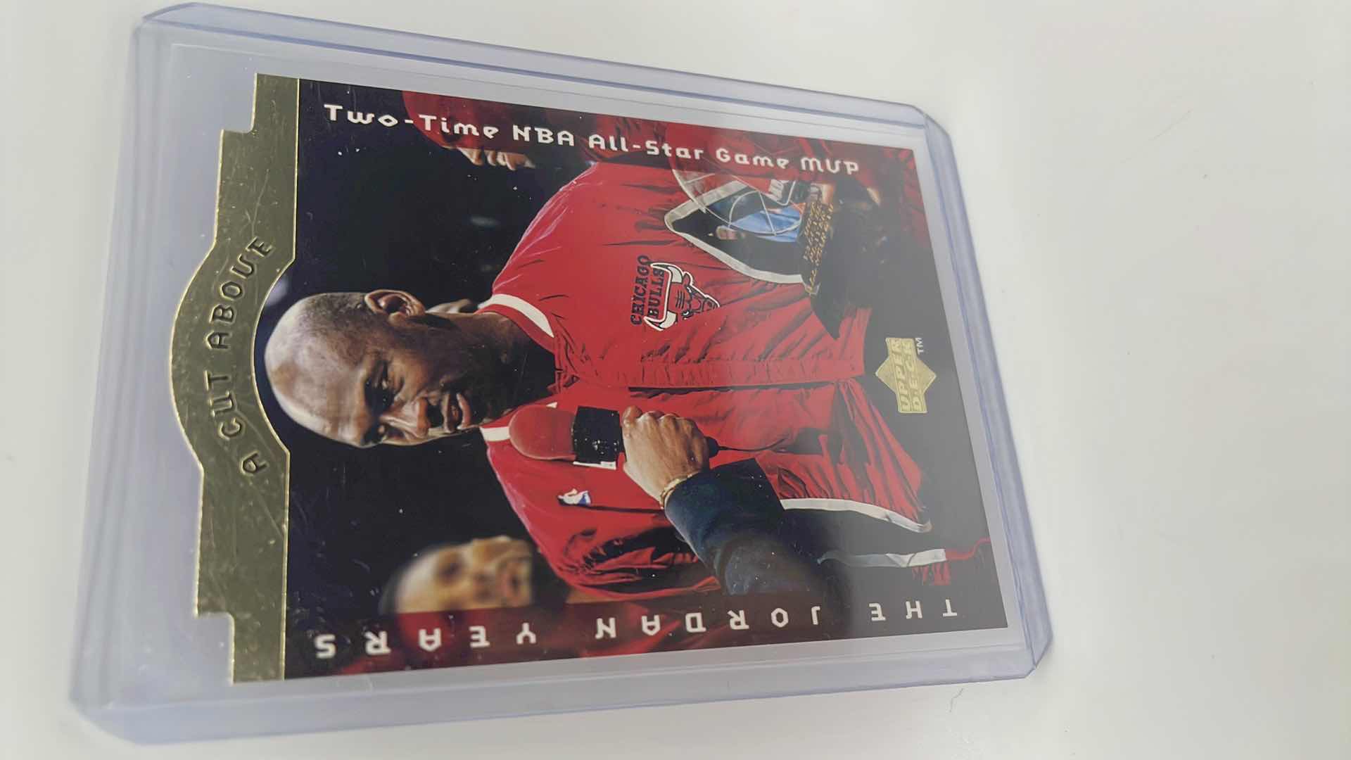 Photo 1 of 1996 MICHAEL JORDAN UPPER DECK ABOVE THE CUT CARD 6