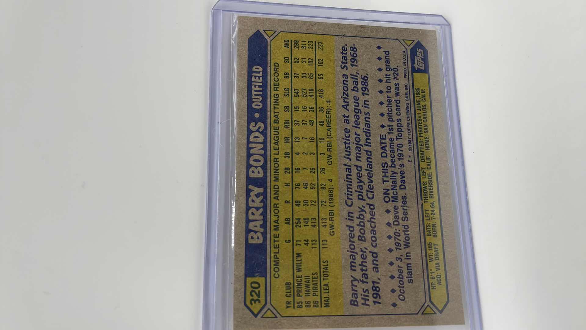 Photo 2 of RARE 1987 BARRY BONDS TOPPS ERROR CARD 320