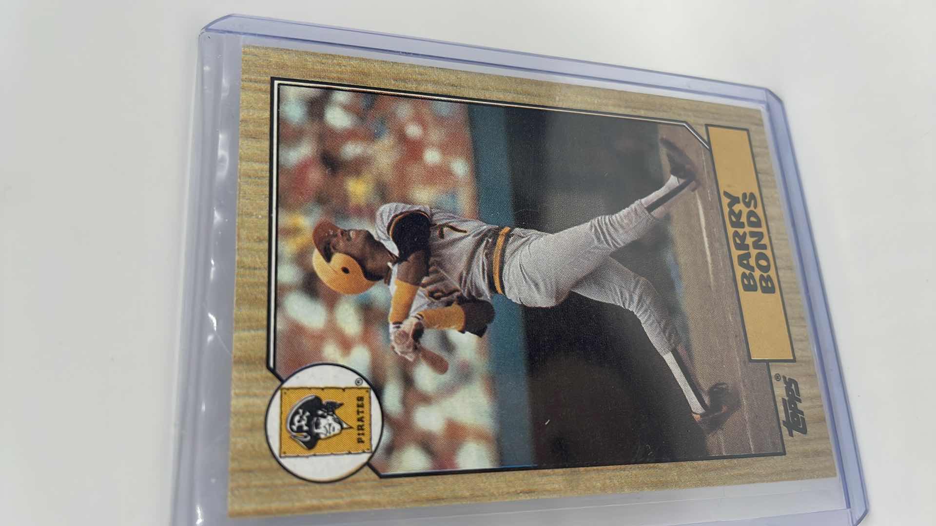 Photo 1 of RARE 1987 BARRY BONDS TOPPS ERROR CARD 320