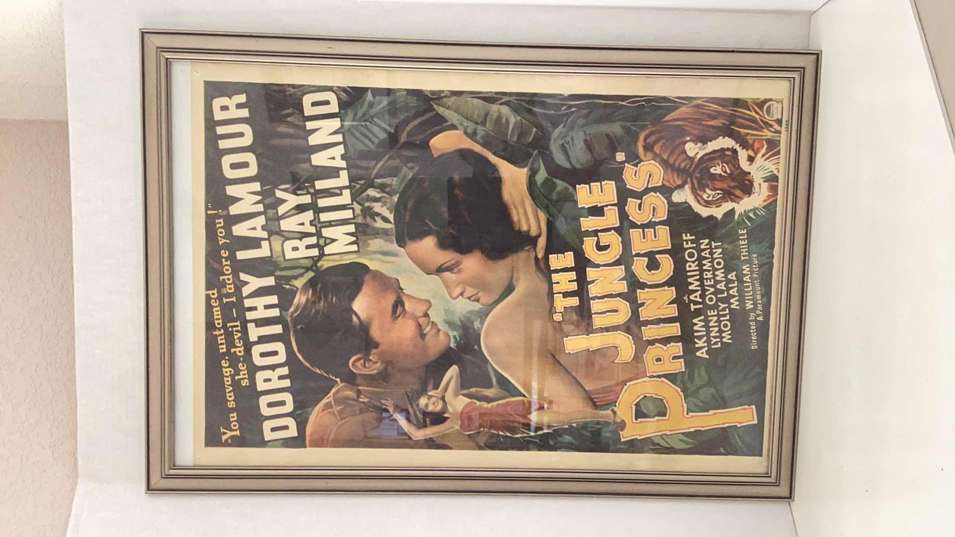 Photo 1 of VINTAGE 1945 DOROTHY LAMOUR “THE JUNGLE PRINCESS” MOVIE POSTER 23” X H 33”