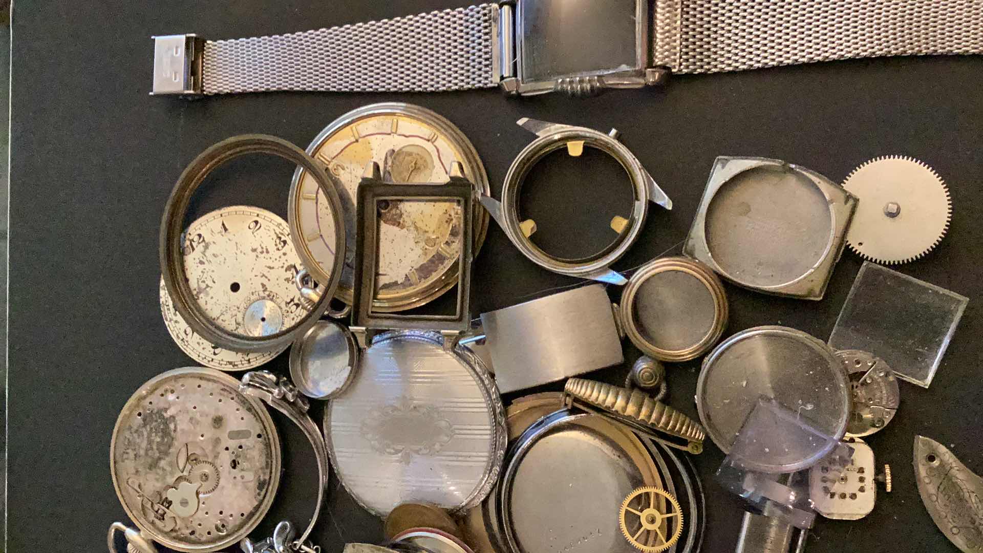 Photo 3 of VINTAGE WATCH PARTS