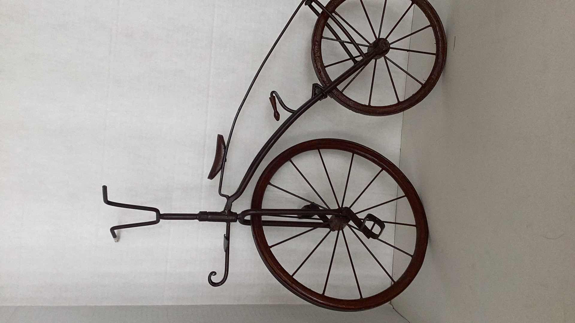 Photo 1 of VINTAGE METAL BIKE 20” X 20”