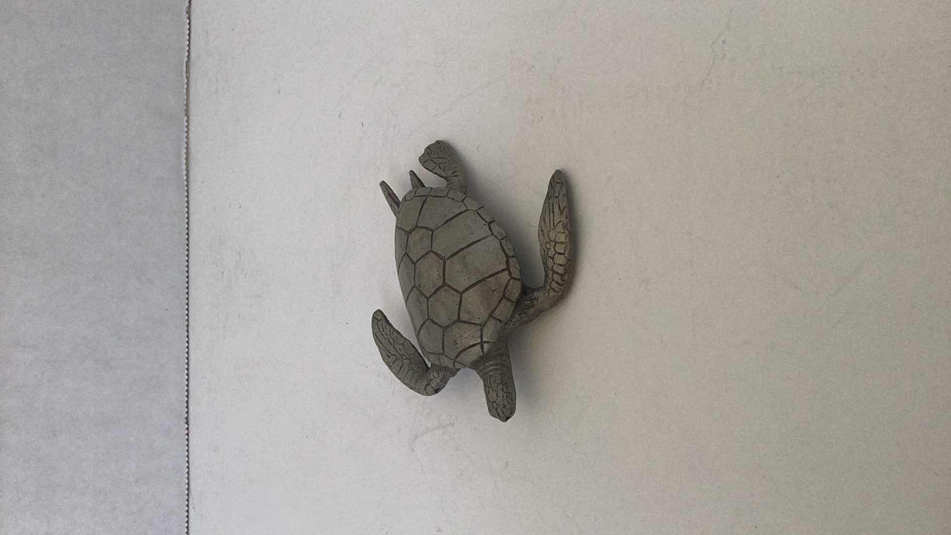 Photo 2 of PEWTER TURTLE 3 INCHES LONG