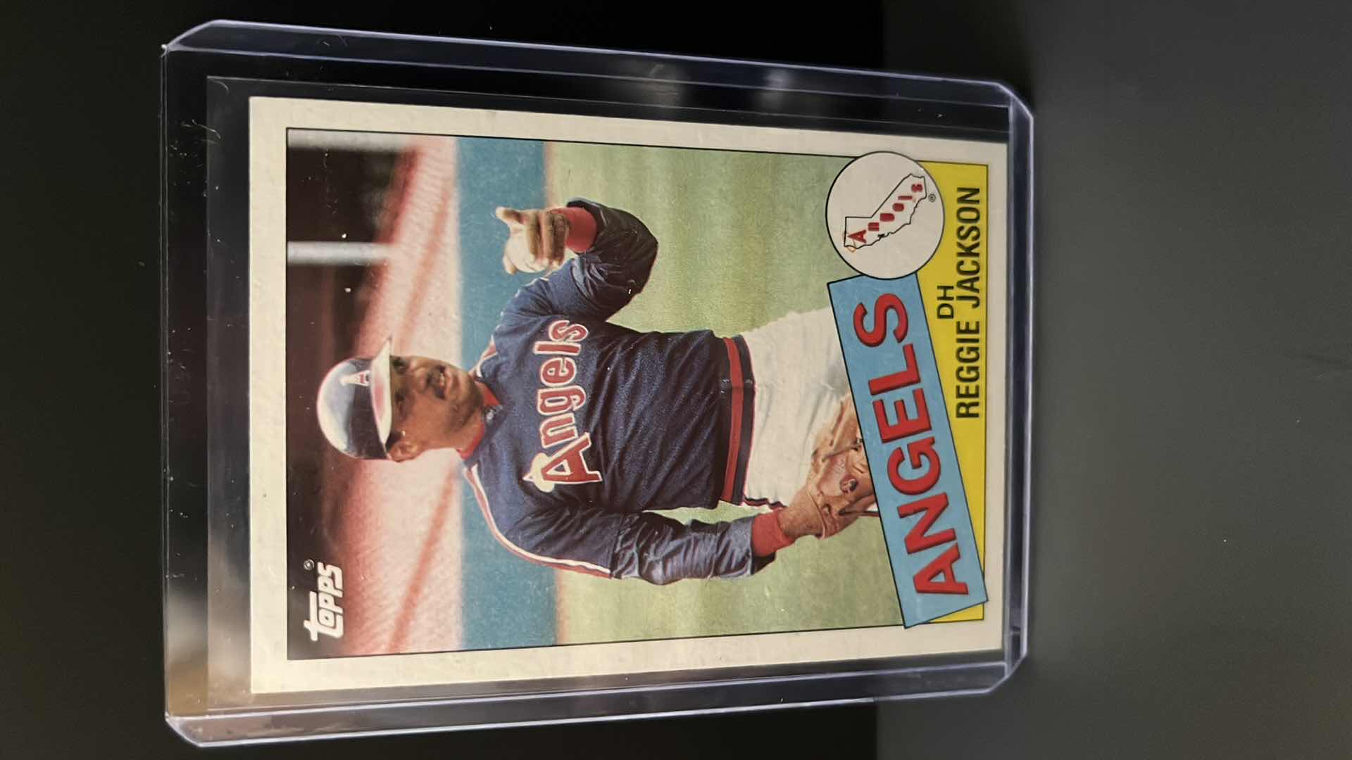 Photo 1 of 1985 TOPPS BASEBALL CARD REGGIE JACKSON ANGELS #200