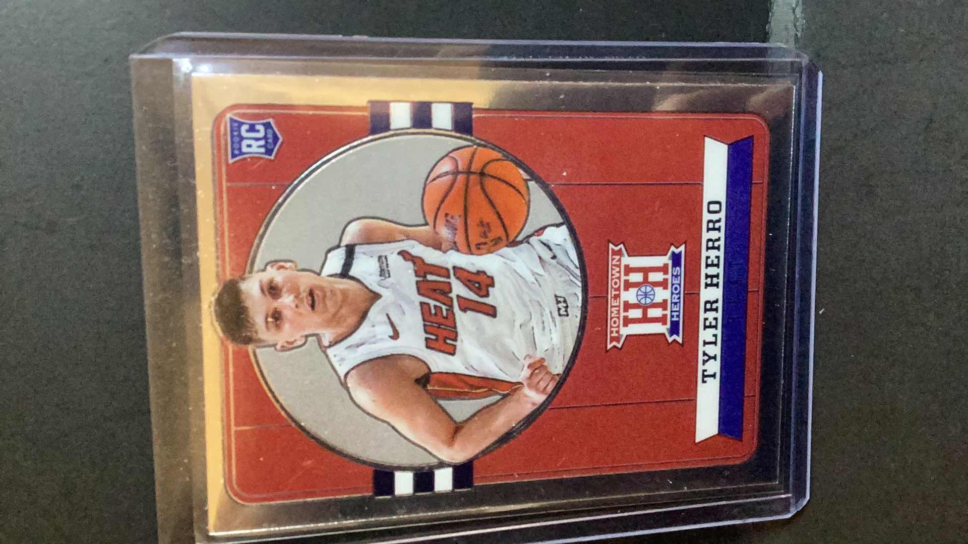 Photo 1 of 2019 TYLER HERRO ROOKIE CHRONICLES HOMETOWN HEROS #555