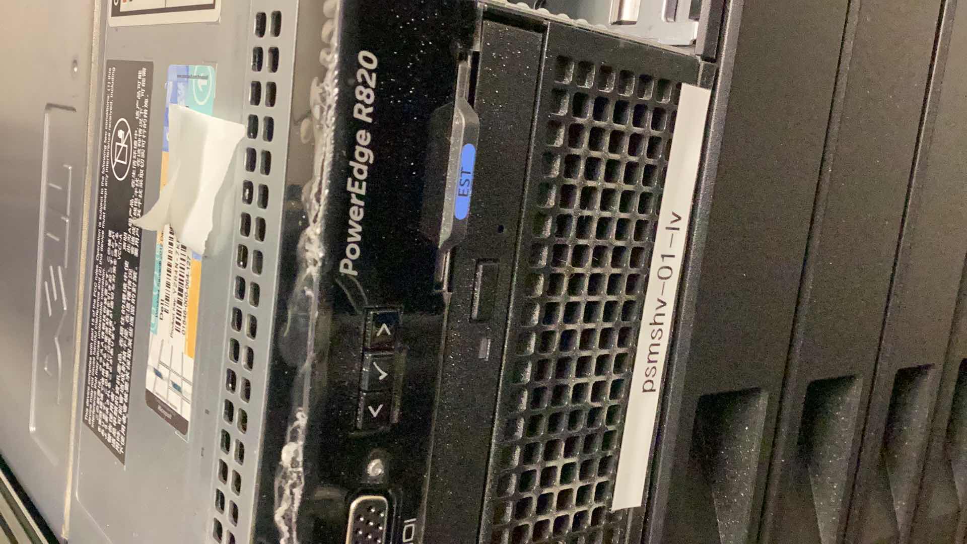 Photo 3 of DELL POWEREDGE R820 WITH WINDOWS SERVER COA (BUYER TO DISASSEMBLE & REMOVE FROM 2ND STORY OFFICE BUILDING W ELEVATOR)