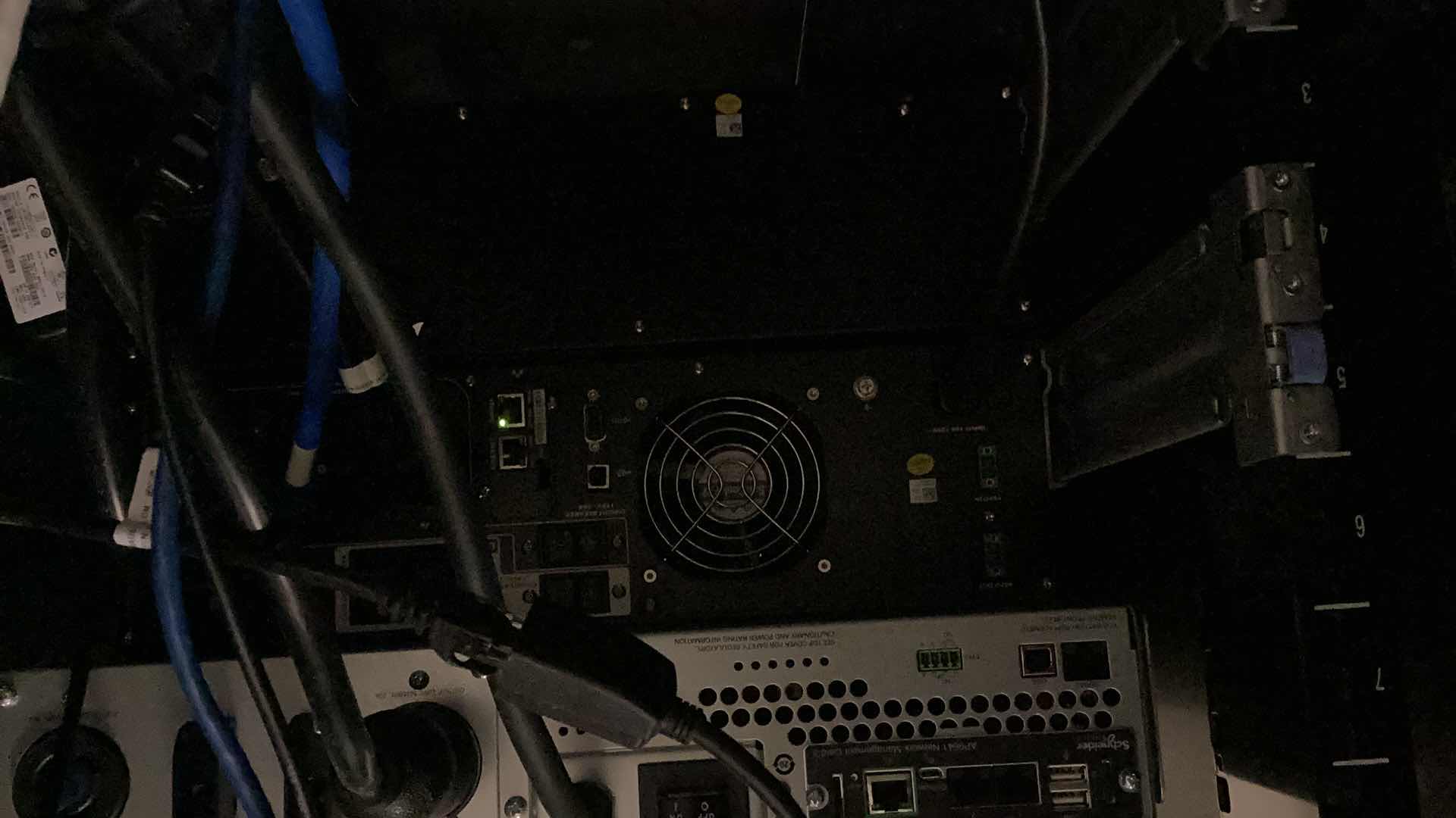 Photo 3 of DELL UPS 2700W  (BUYER TO DISASSEMBLE & REMOVE FROM 2ND STORY OFFICE BUILDING W ELEVATOR)