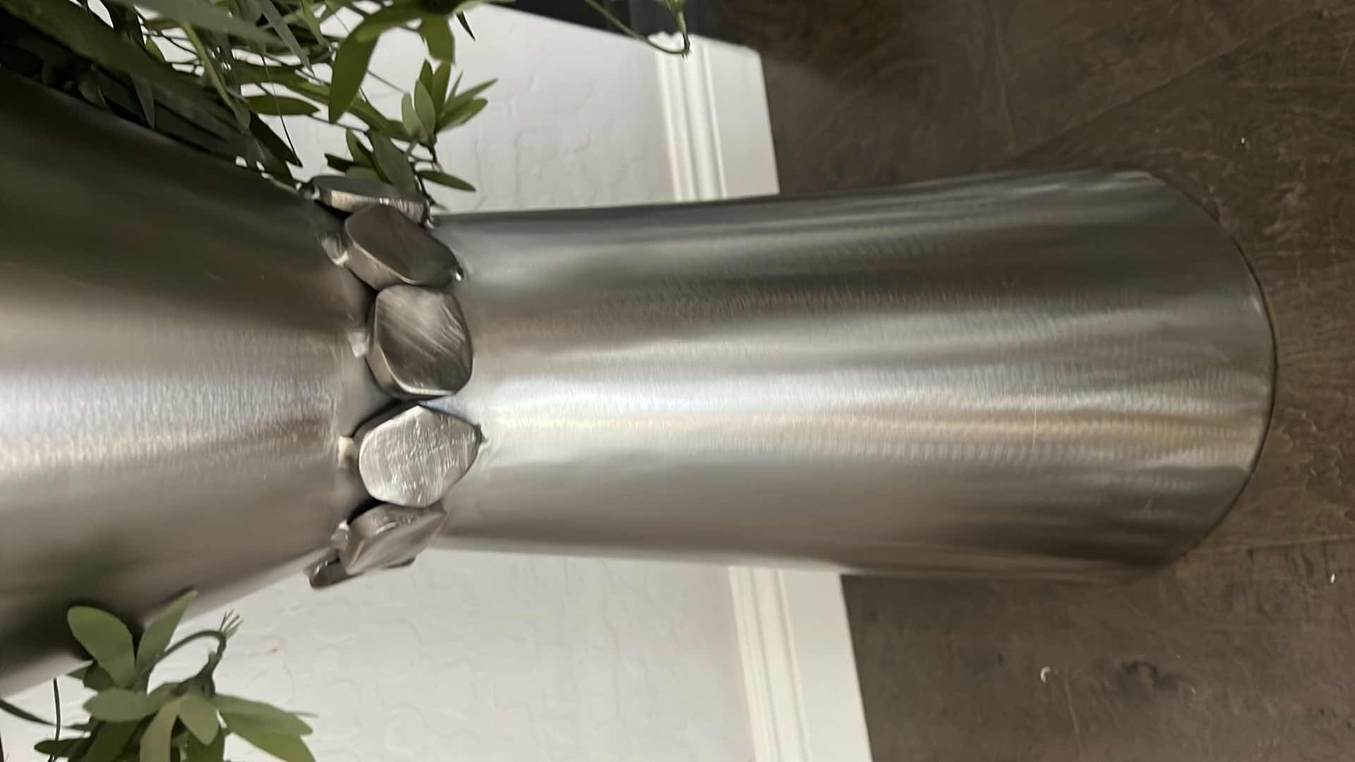 Photo 4 of FAUX PLANT IN CHROME VASE H4’