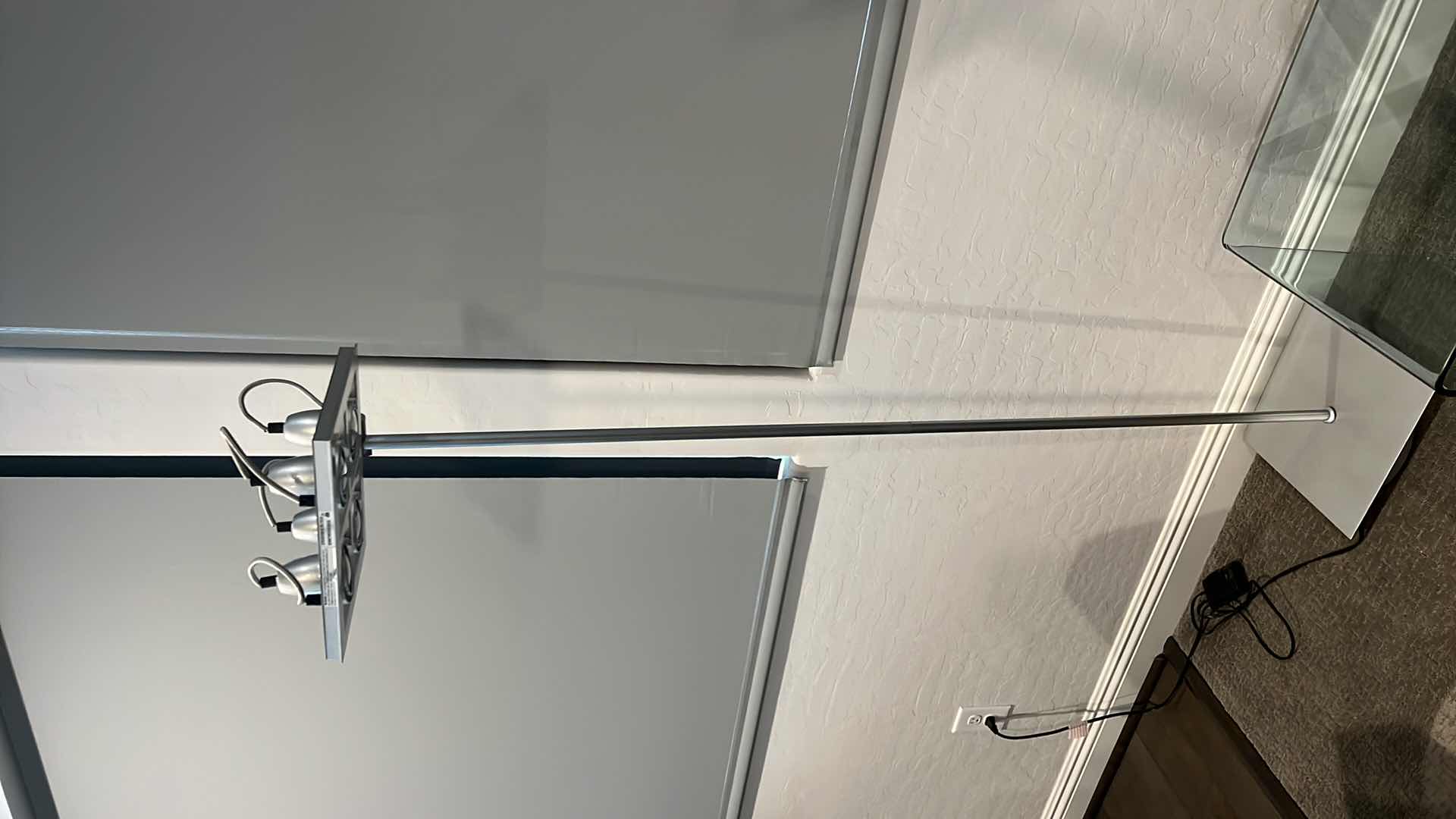 Photo 4 of SILVER METAL FLOOR LAMP H 68”