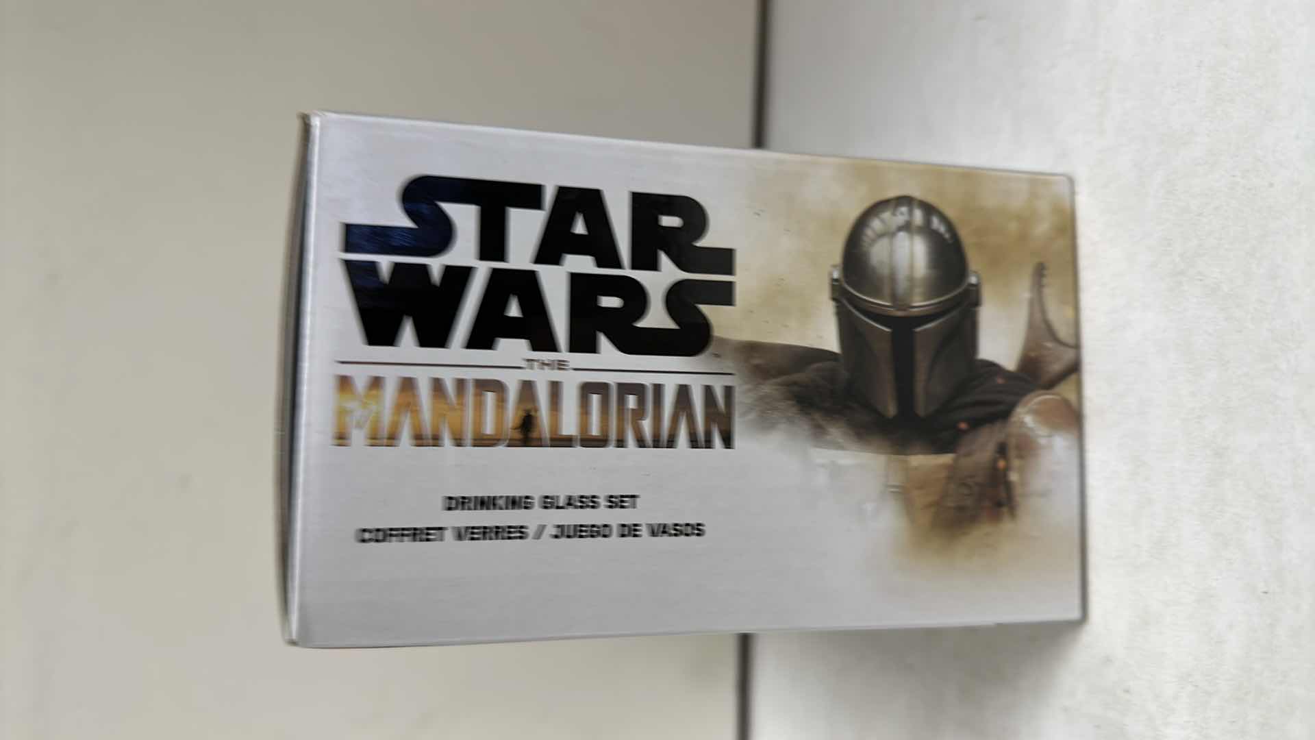 Photo 3 of NIB STAR WARS MANDALORIAN DRINKING GLASSES 20.99