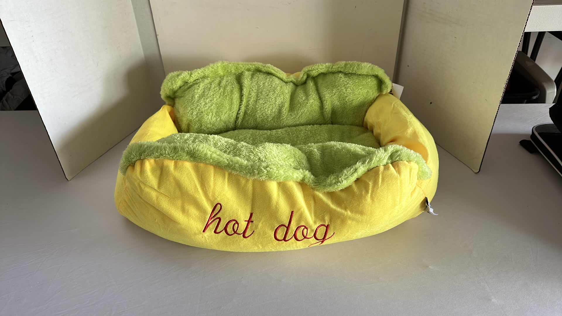 Photo 1 of ALPHA PAW SMALL ANIMAL BED