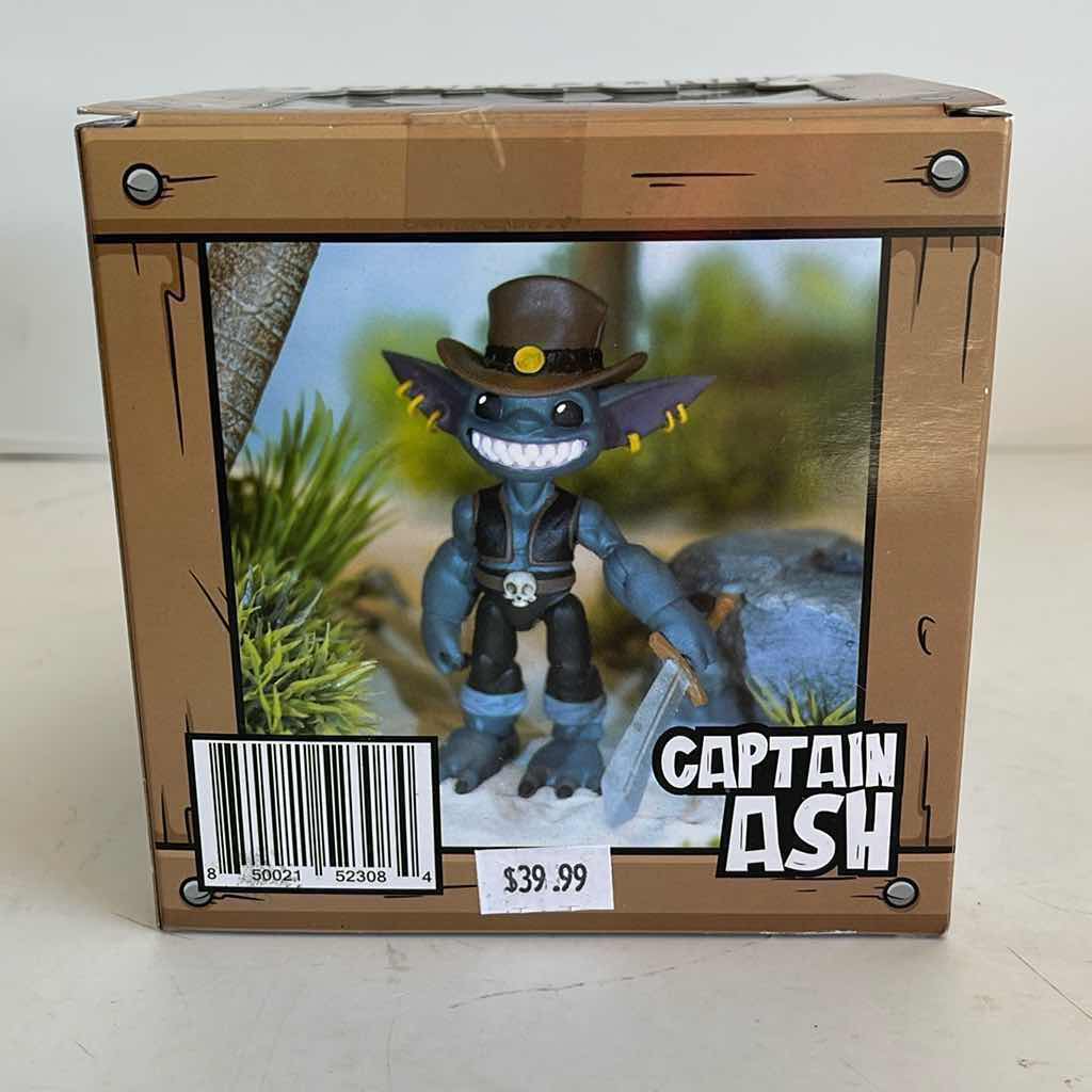 Photo 2 of NIB PLUNDERINGS CAPTAIN ASH RETAIL PRICE $39.99