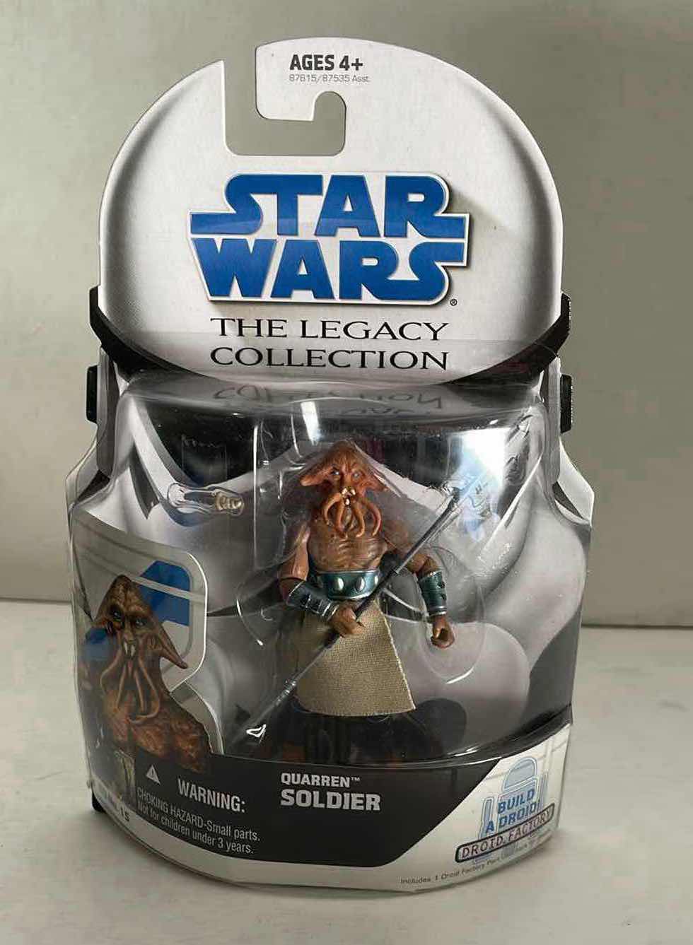 Photo 1 of NIB STAR WARS THE LEGACY COLLECTION: QUARREN SOLDIER FIGURE #15 - RETAIL PRICE $ 25.00