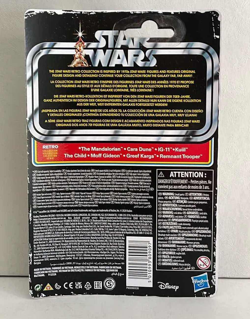 Photo 2 of NIB STAR WARS THE RETRO COLLECTION THE MANDALORIAN “IG-11” ACTION FIGURE - RETAIL PRICE $14.99