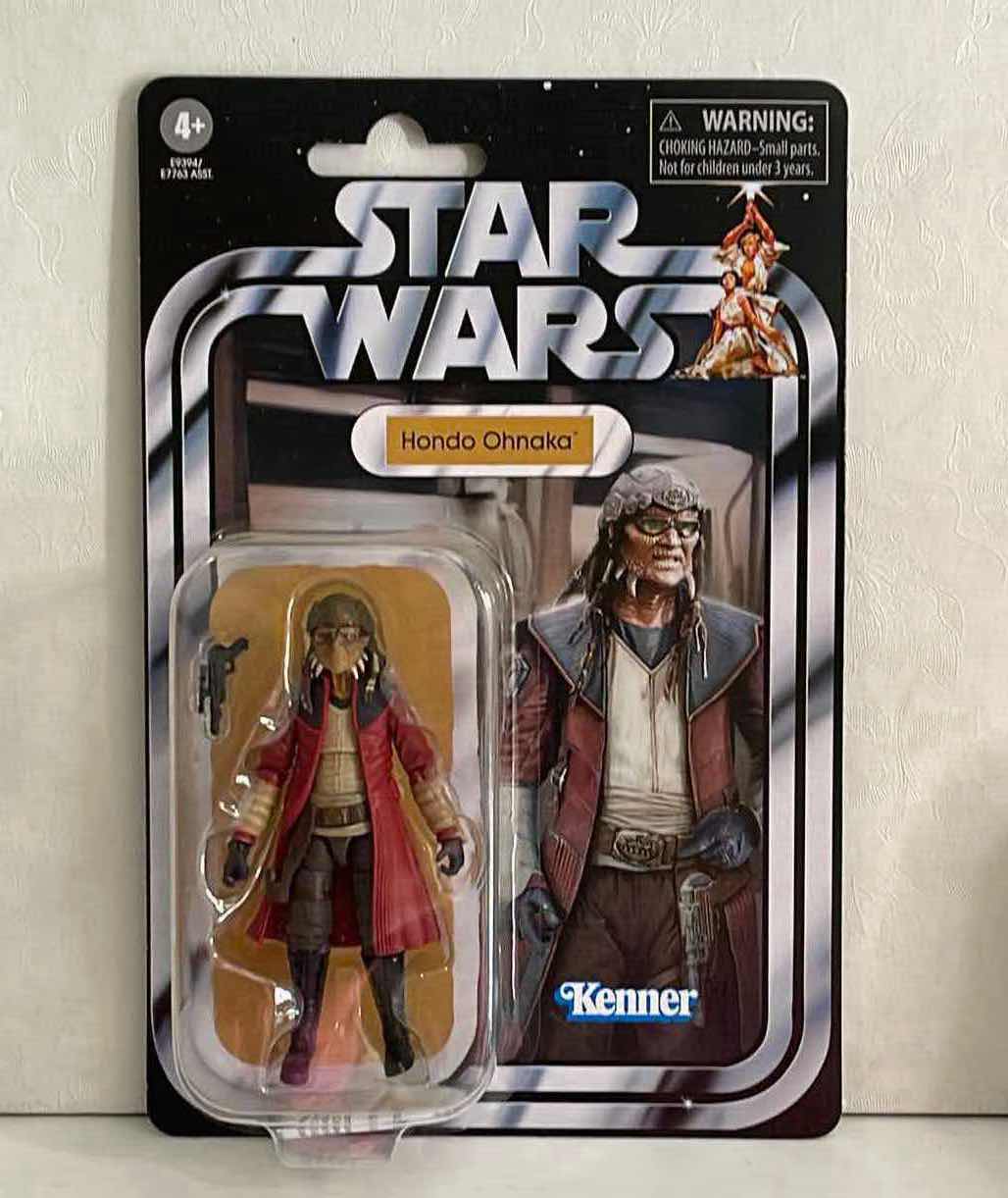 Photo 1 of NIB STAR WARS THE VINTAGE COLLECTION “HONDO OHNAKA”ACTION FIGURE – RETAIL PRICE $15.99