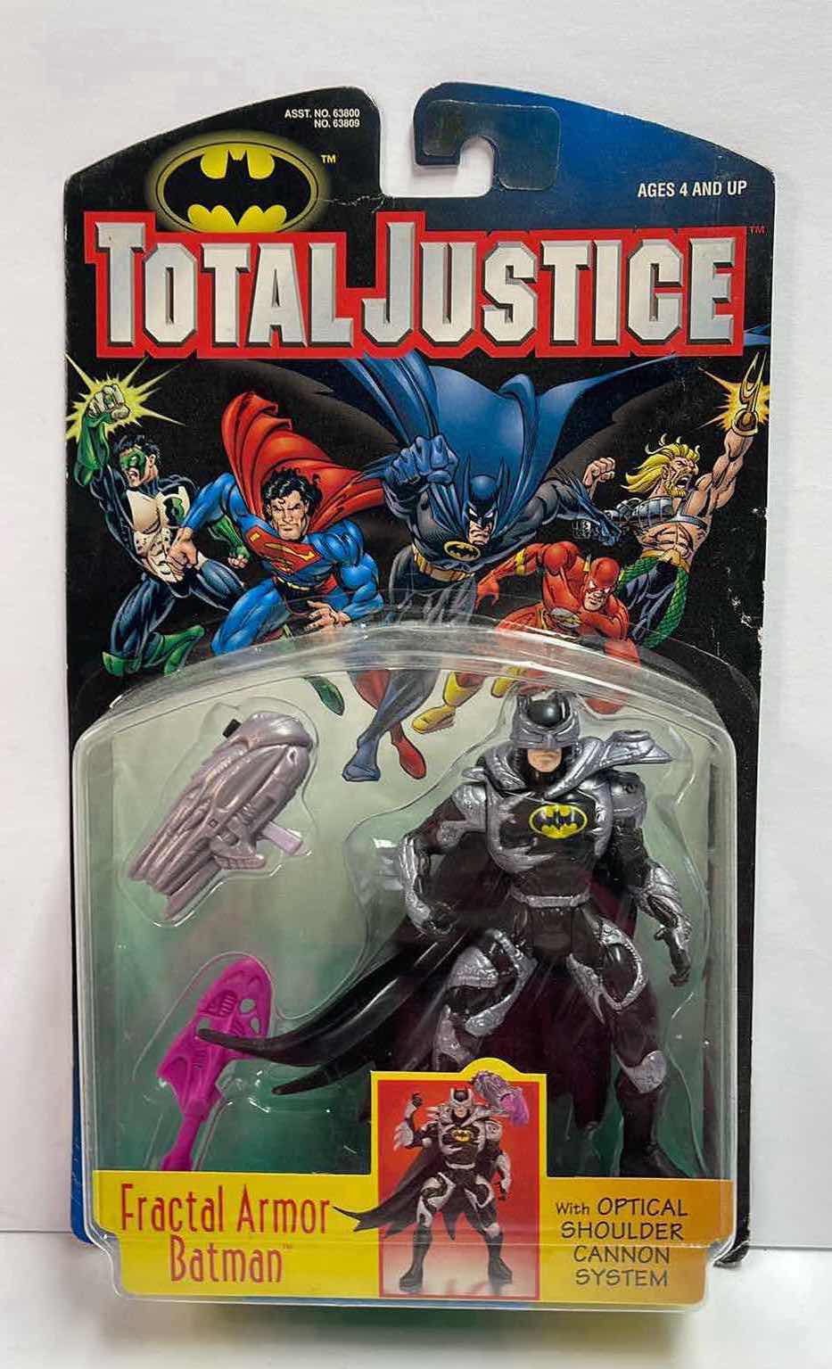 Photo 1 of NIB DC COMICS TOTAL JUSTICE LEAGUE FRACTAL ARMOR BATMAN ACTION FIGURE W/ OPTICAL SHOULDER CANNON SYSTEM- RETAIL PRICE $ 12.00
