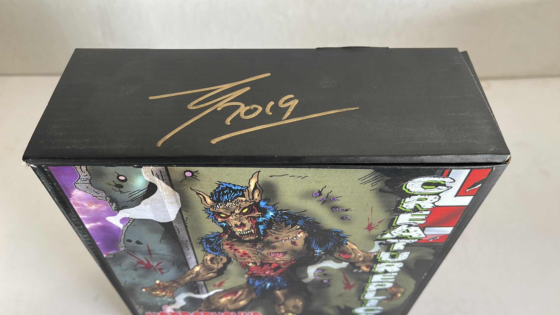 Photo 3 of NIB SIGNED HORRORHOUND CREATUREPLICA ACTION FIGURE- RETAIL PRICE $45.00