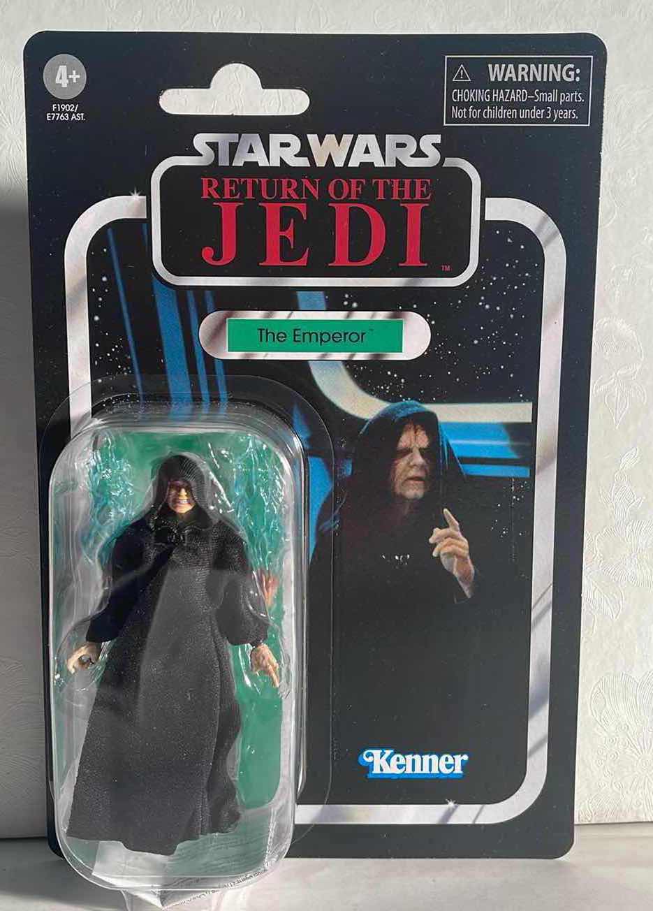 Photo 1 of NIB STAR WARS THE VINTAGE COLLECTION “THE EMPEROR” ACTION FIGURE – RETAIL PRICE $20.00