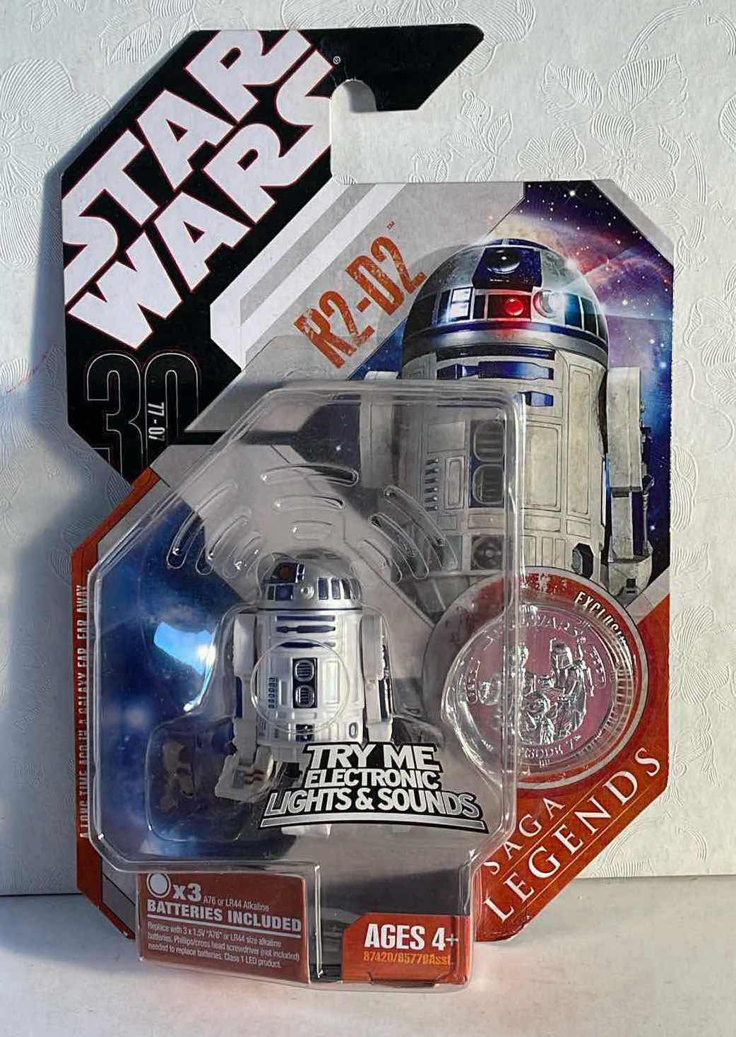 Photo 1 of NIB STAR WARS SAGA LEGENDS 30TH ANNIVERSARY “R2-D2” FIGURE W/ SILVER COIN - RETAIL PRICE $20.00