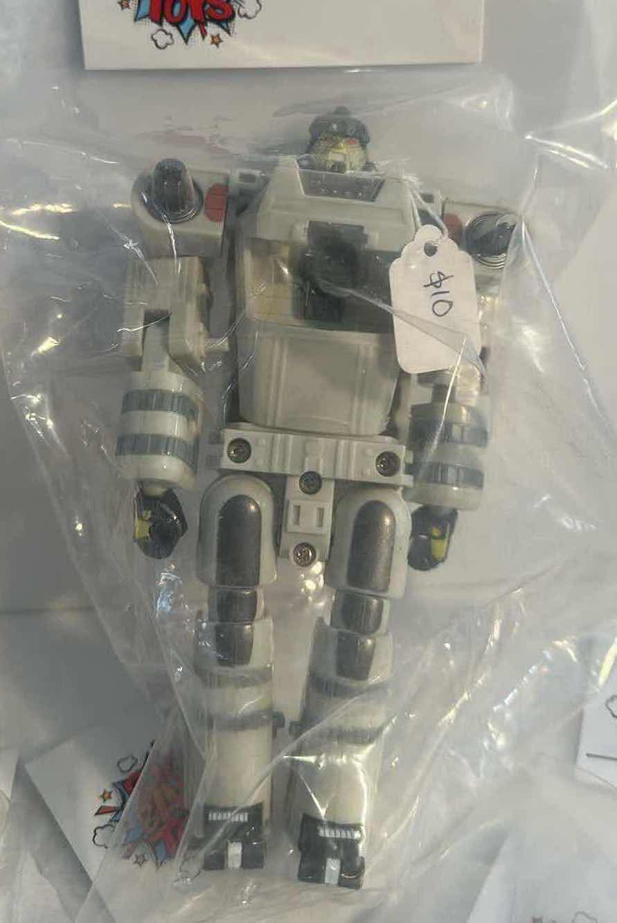 Photo 3 of VINTAGE MISC TRANSFORMERS- TOTAL RETAIL PRICE $40