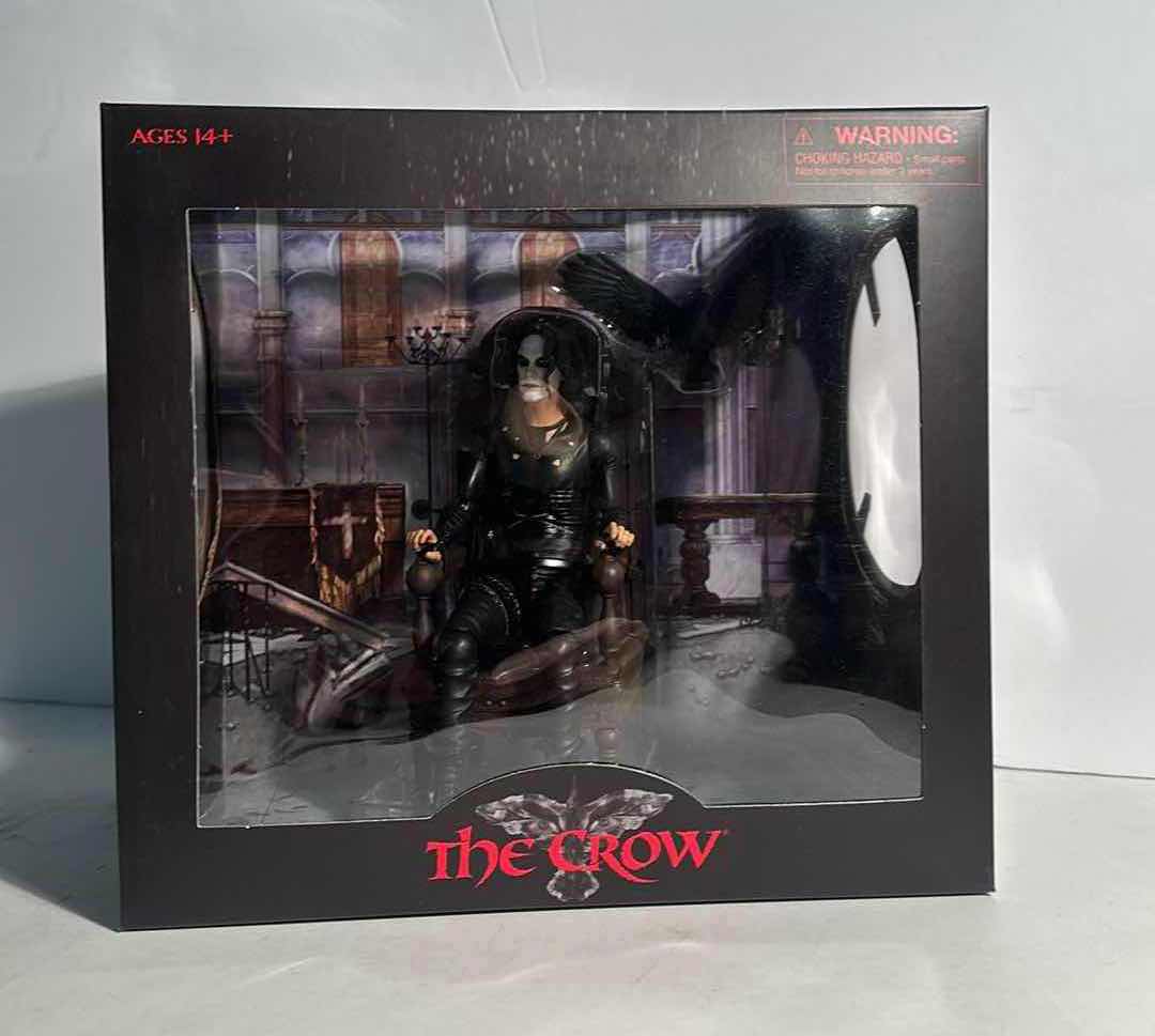 Photo 1 of NIB THE CROW “ERIC DRAVEN, IT CAN’T RAIN ALL THE TIME” DIAMOND SELECT DELUXE ACTION FIGURE BOX SET -RETAIL PRICE $40
