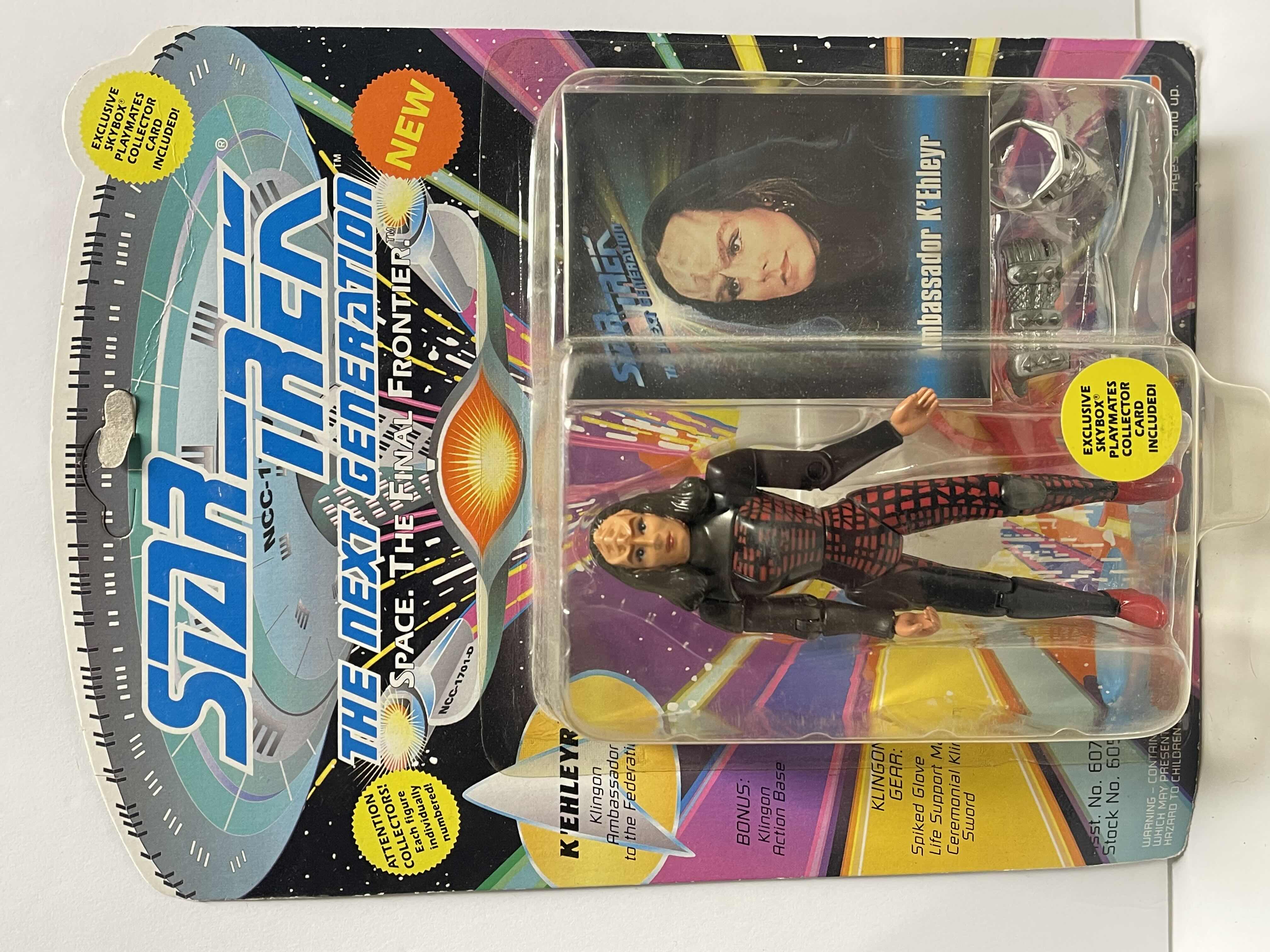 Photo 1 of NOS VINTAGE STAR TREK THE NEXT GENERATION “AMBASSADOR K’EHLEYR” ACTION FIGURE- RETAIL PRICE $11.00