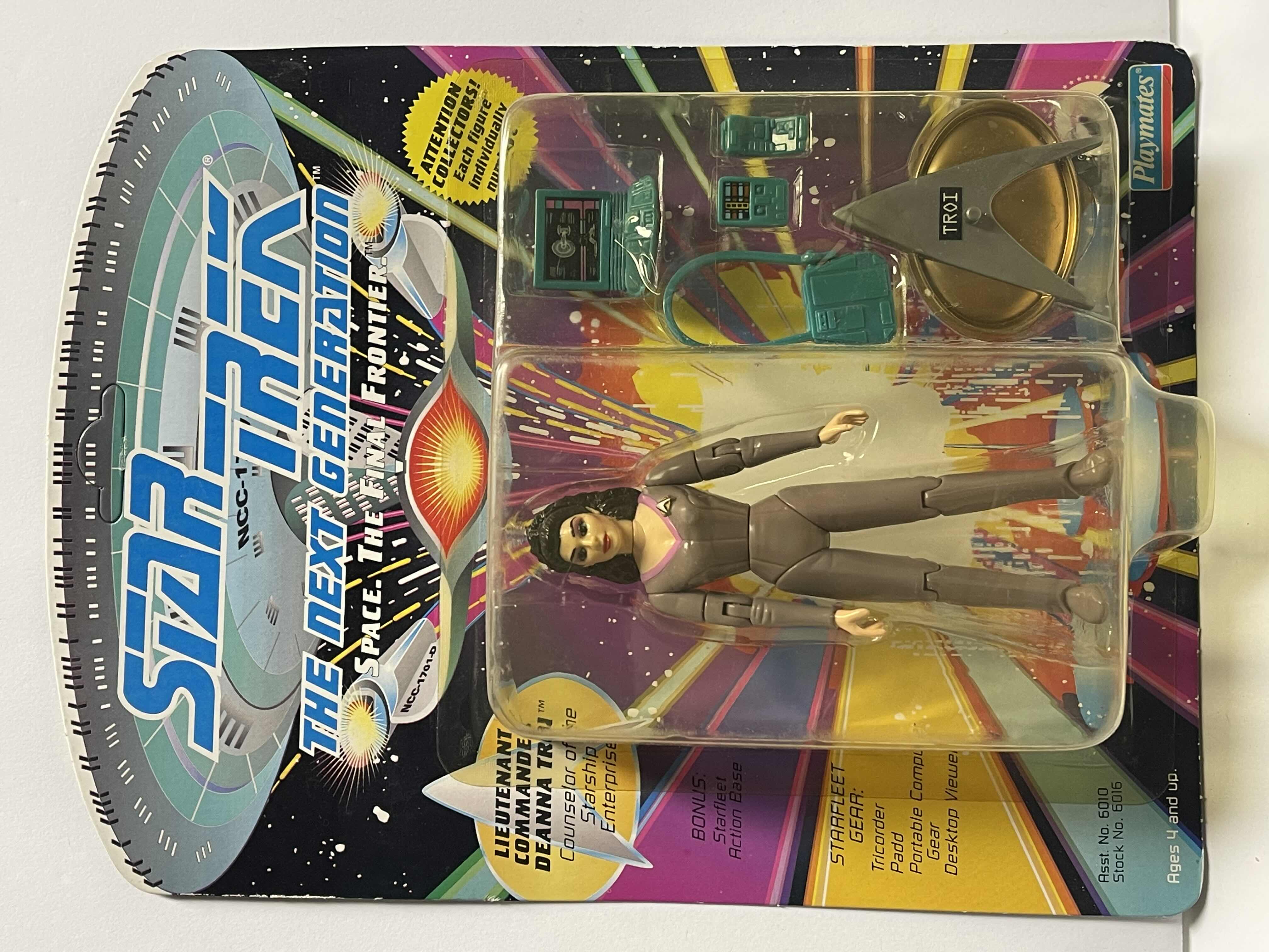 Photo 1 of NOS VINTAGE STAR TREK THE NEXT GENERATION “LIEUTENANT COMMANDER DEANNE TROI” ACTION FIGURE- RETAIL PRICE $11.00