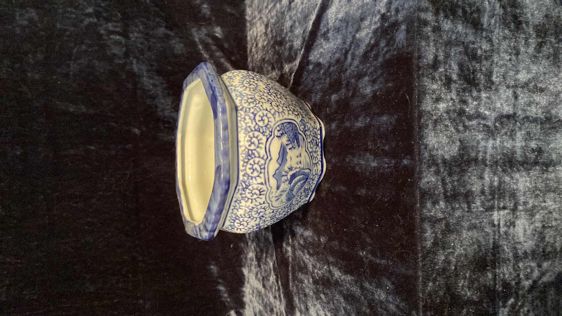 Photo 4 of BLUE AND WHITE PORCELAIN POT