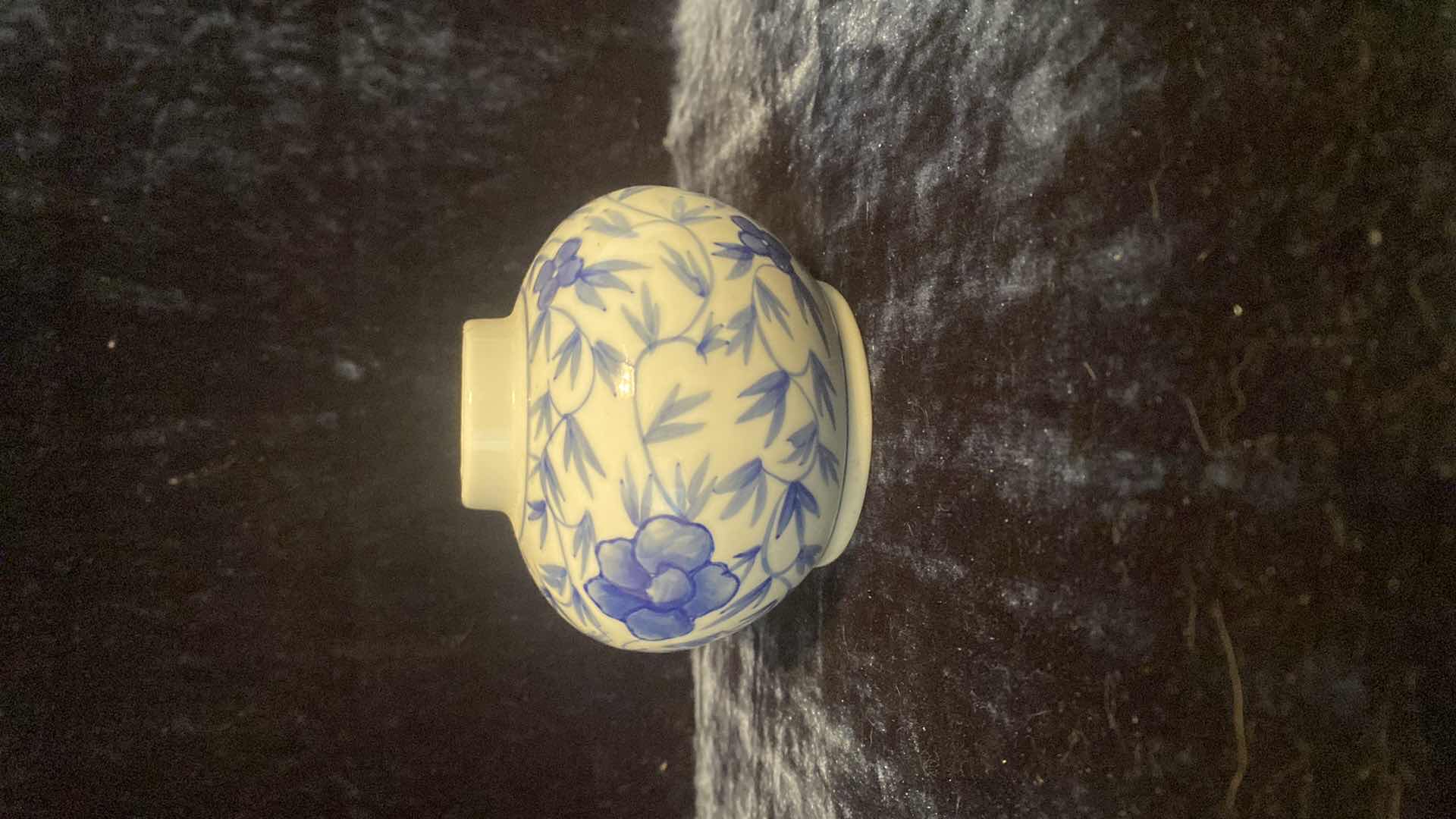 Photo 2 of PORCELAIN WHITE AND BLUE GLASS VASE