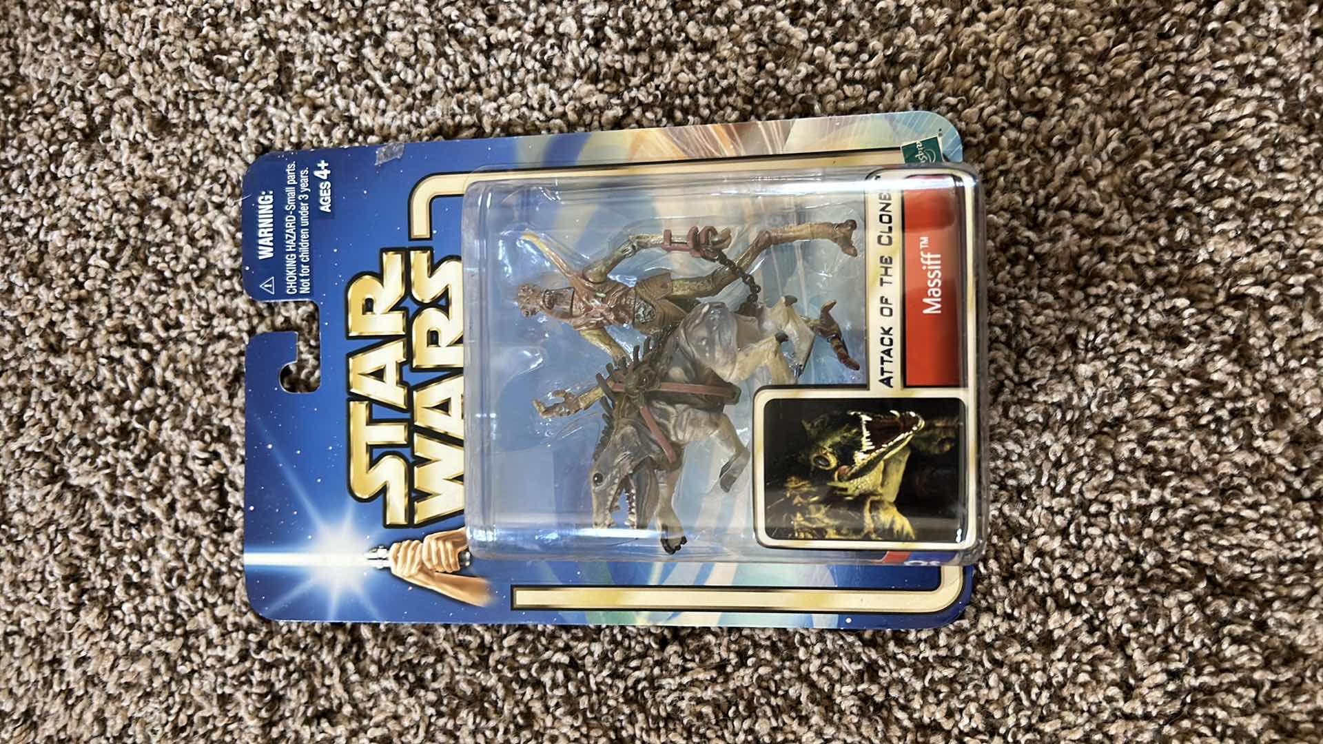 Photo 1 of VINTAGE STAR WARS COLLECTIBLE FIGURINE 
