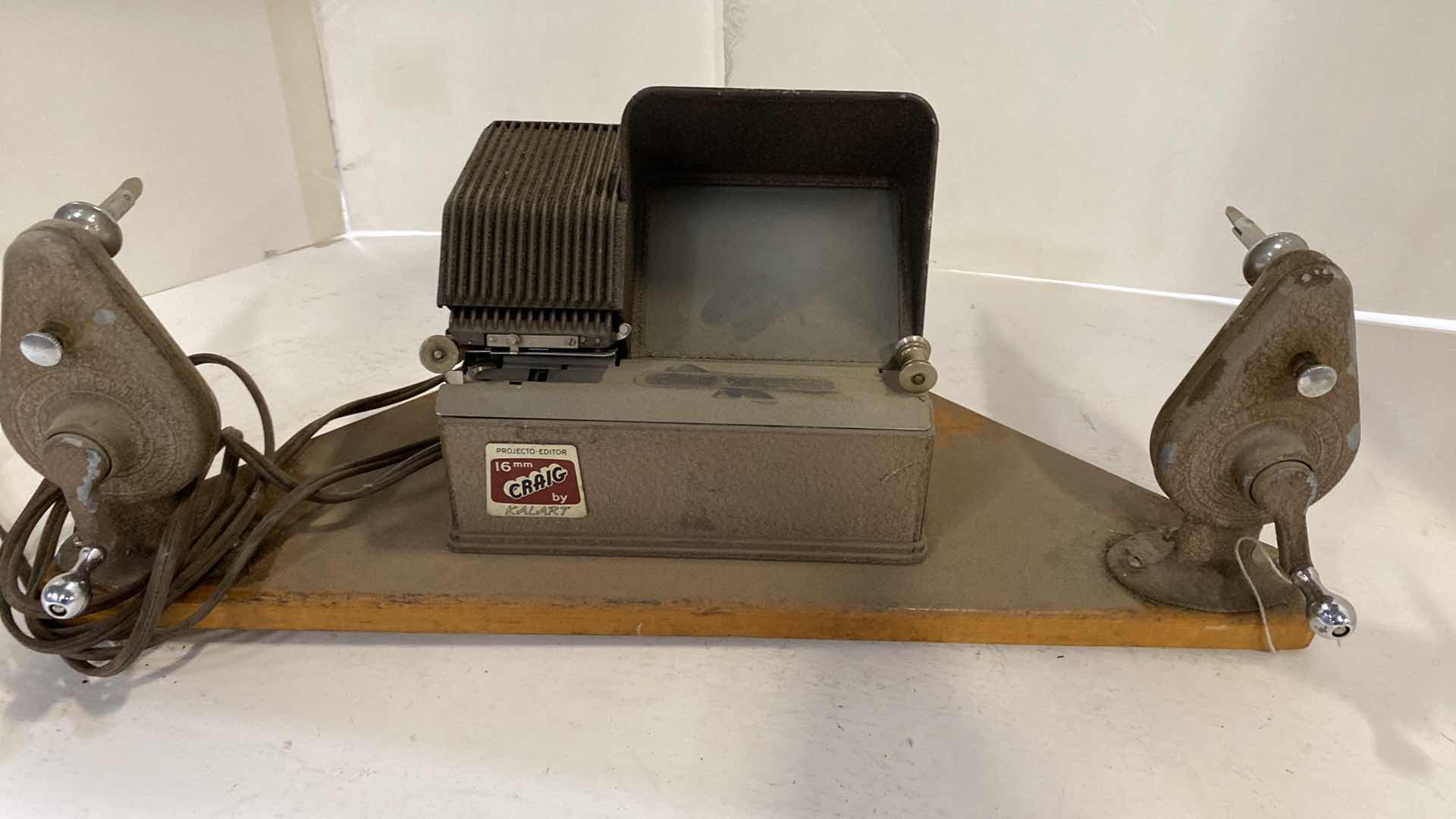 Photo 1 of ANTIQUE 16mm CRAIG PROJECTOR-EDITOR