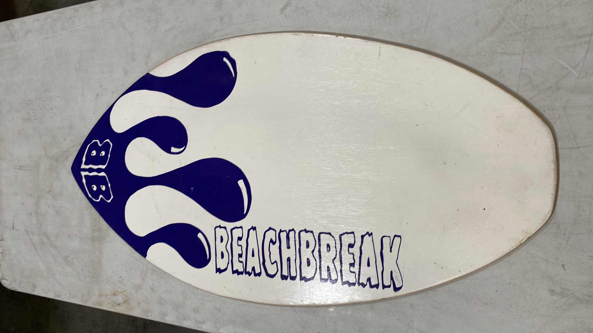 Photo 1 of BEACHBREAK SKMBOARD