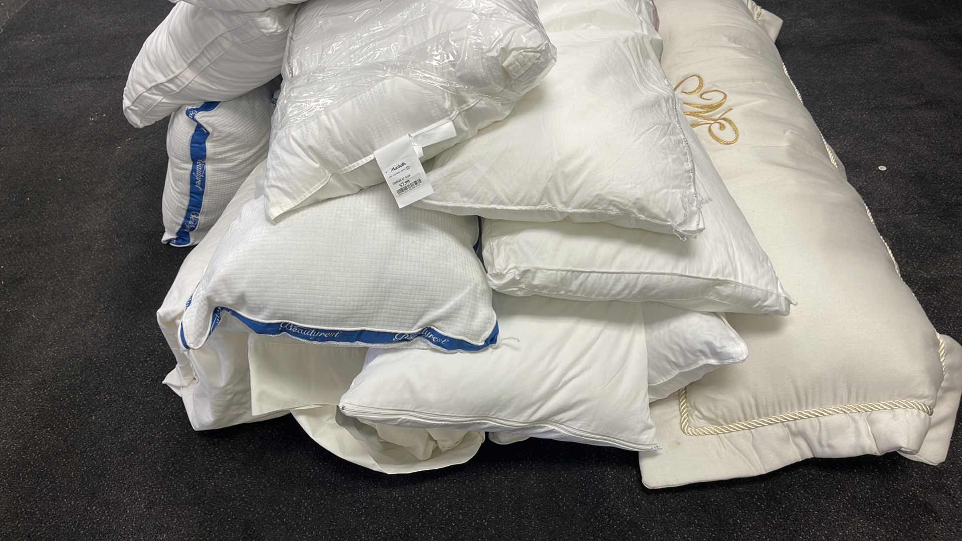 Photo 2 of LOT OF PILLOWS