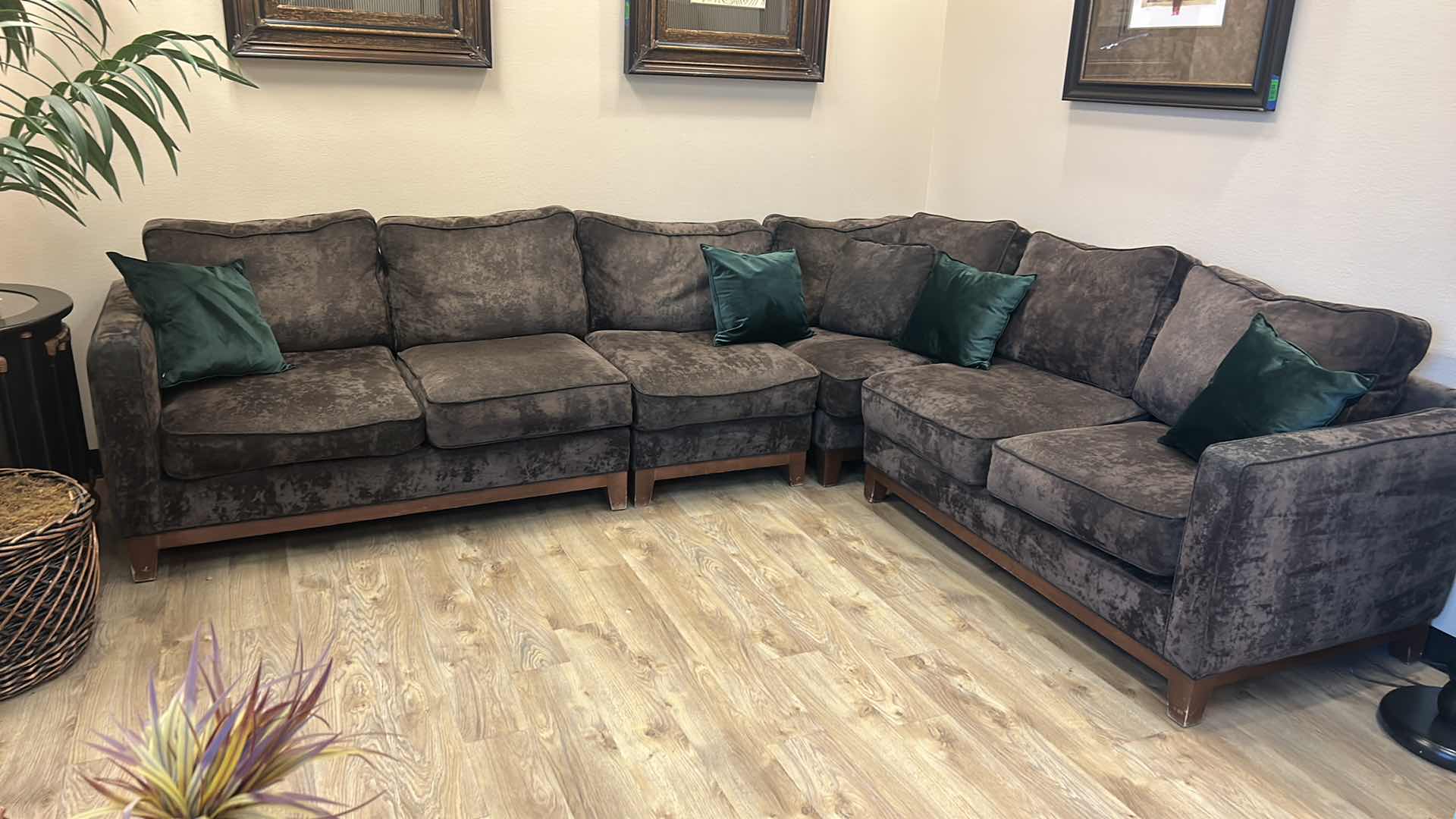 Photo 5 of J RAYMOND COLLECTION BROWN 4 PIECE SECTIONAL WITH PILLOWS 10’ x 8’