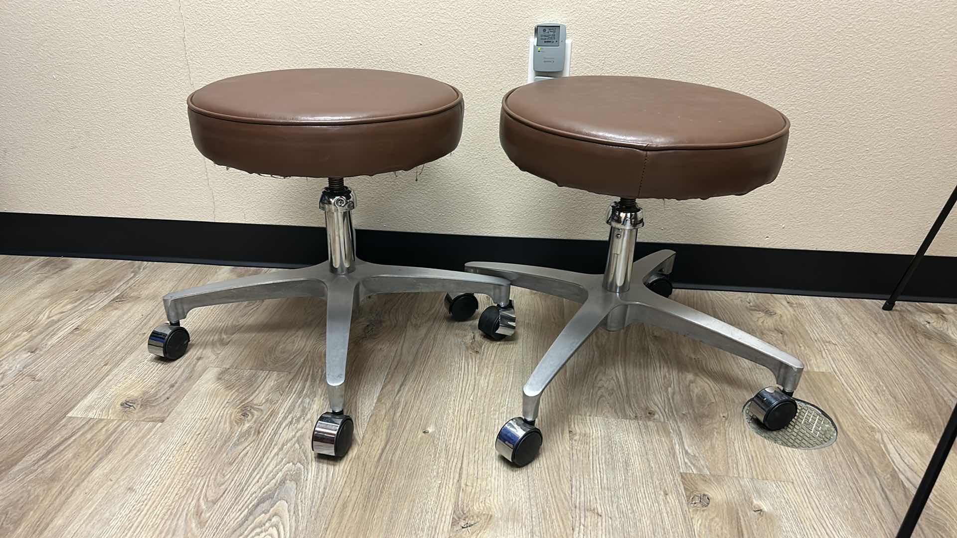 Photo 4 of 2 ADJUSTABLE ROLLING STOOLS