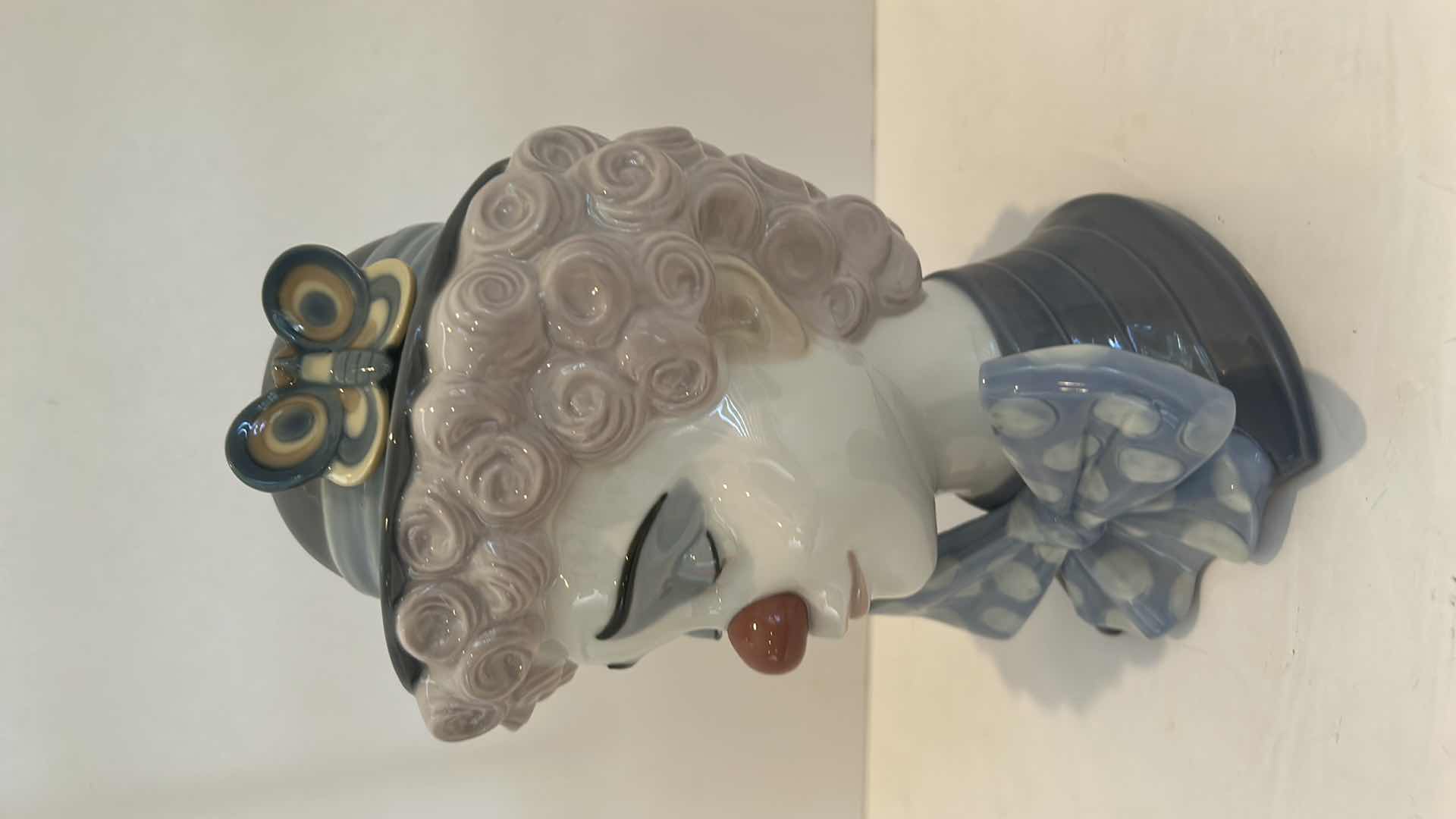 Photo 4 of LLADRO 9” PORCELAIN FIGURINE -"SAD CLOWN”