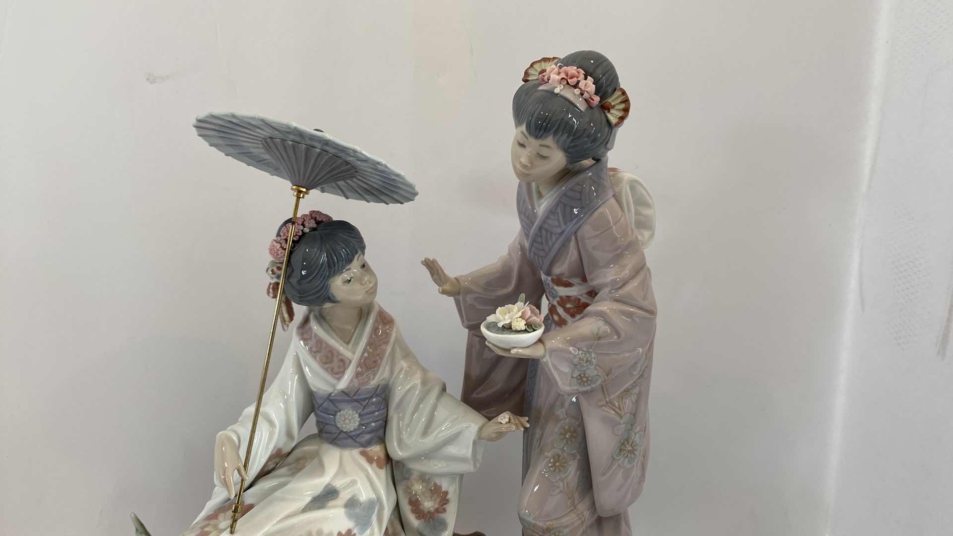 Photo 8 of SIGNED RARE VINTAGE LLADRO "SPRINGTIME IN JAPAN" SIGNED 1445 FIGURINE 14” X 12”