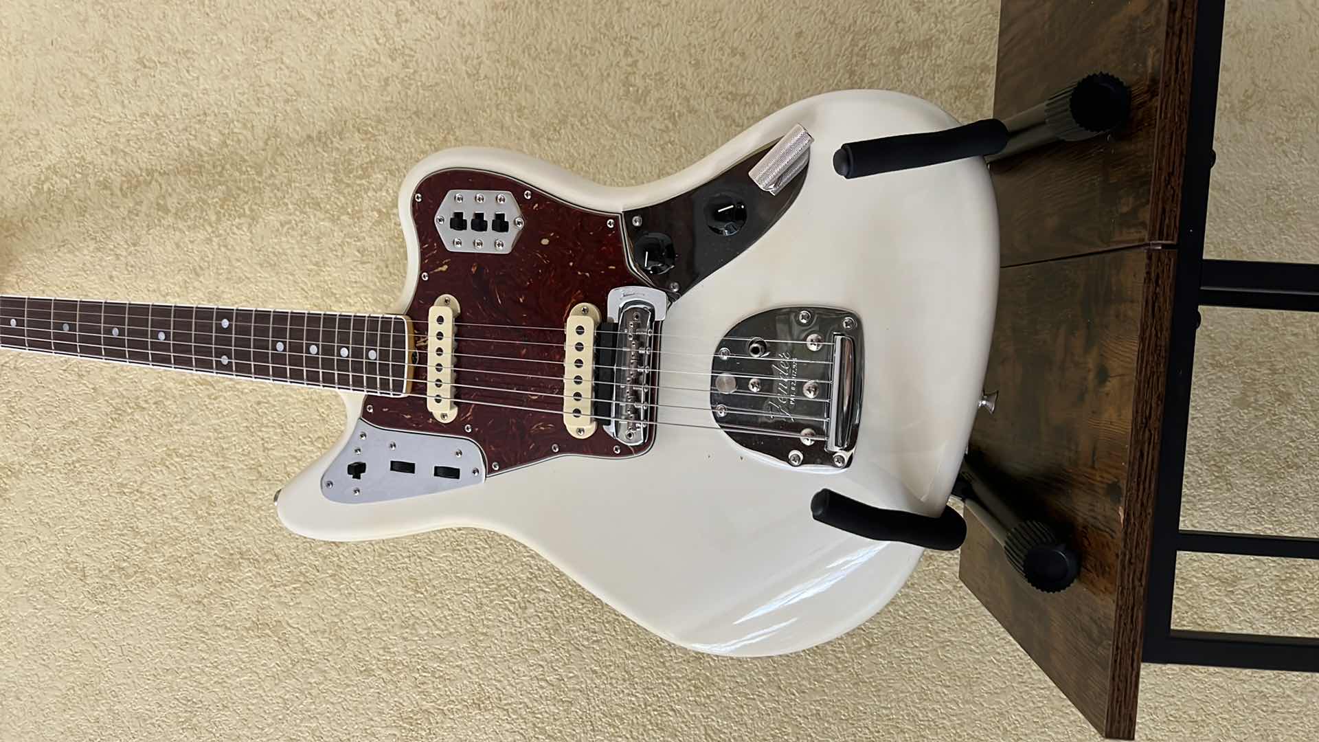 Photo 7 of FENDER CUSTOM SHOP '66 JAGUAR DELUXE CLASSIC ELECTRIC GUITAR AGED OLYMPIC WHITE (COA & ORIGINAL PAPERWORK INCLUDED)