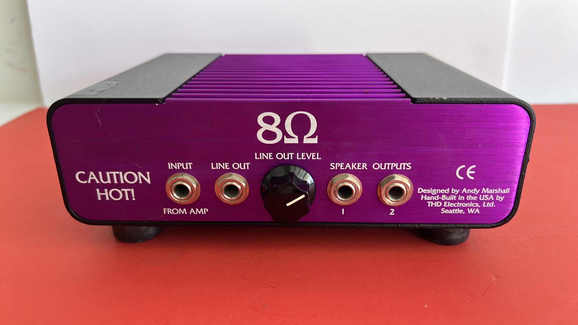 Photo 1 of THD 8 OHM HOT PLATE POWER ATTENUATOR GUITAR EFFECTS PEDAL 