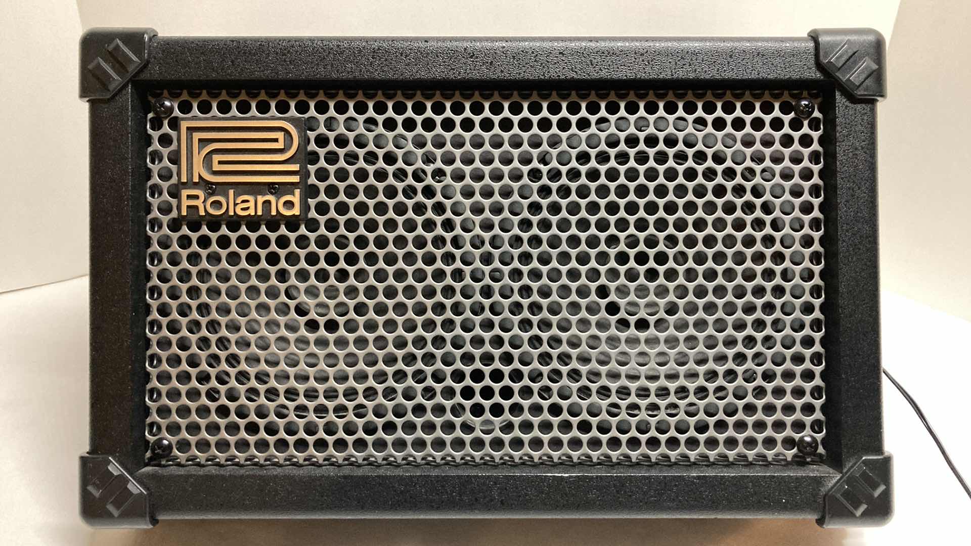 Photo 1 of ROLAND CUBE STREET GUITAR & MIC COMBO AMPLIFIER