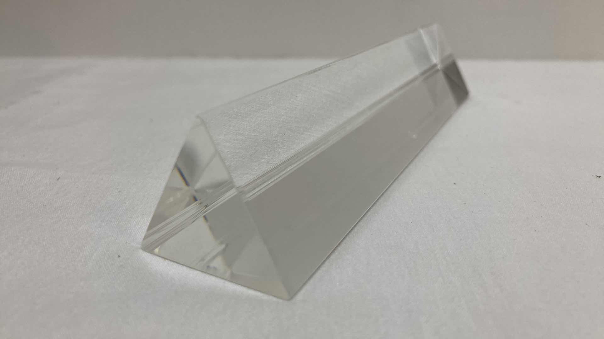 Photo 3 of AMLONG CRYSTAL OPTICAL GLASS TRIANGULAR PRISM W CASE 6” X 1.25” H1.25”