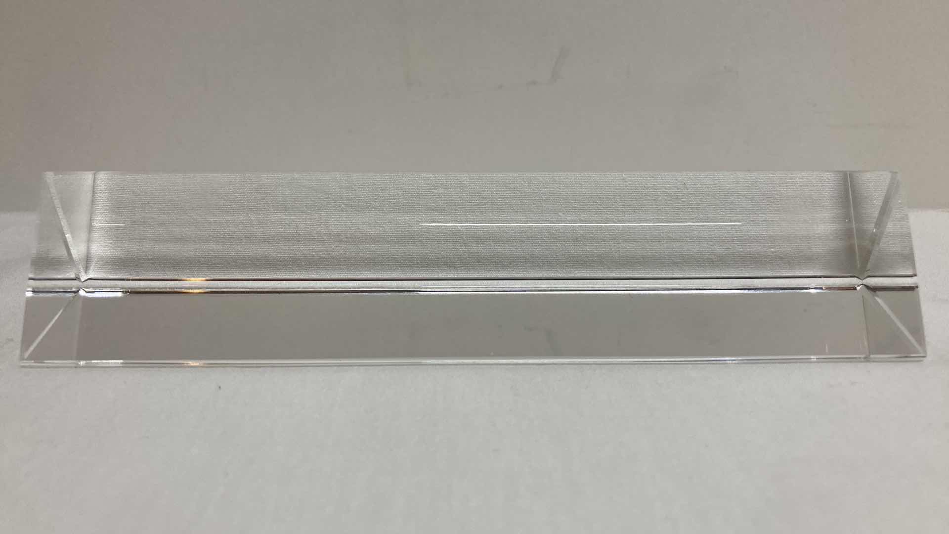 Photo 2 of AMLONG CRYSTAL OPTICAL GLASS TRIANGULAR PRISM W CASE 6” X 1.25” H1.25”