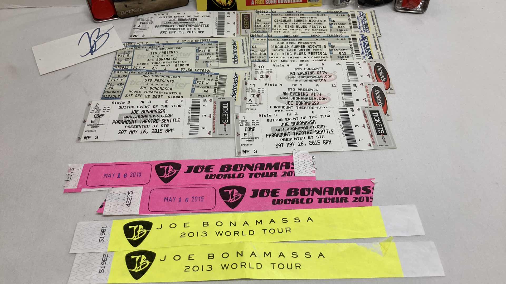 Photo 4 of JOE BONAMASSA MERCHANDISE & MEMORABILIA