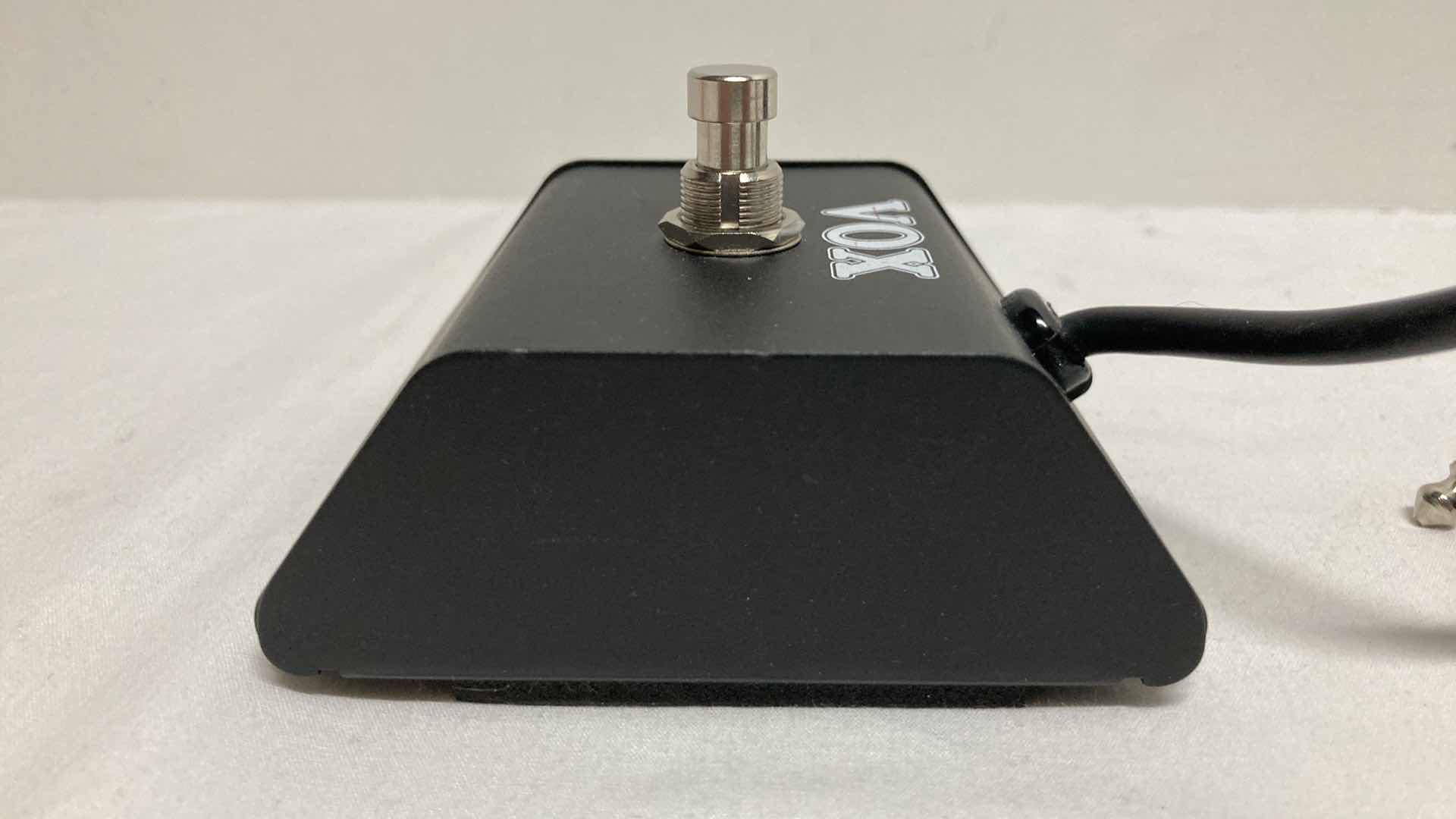 Photo 4 of VOX FOOT SWITCH