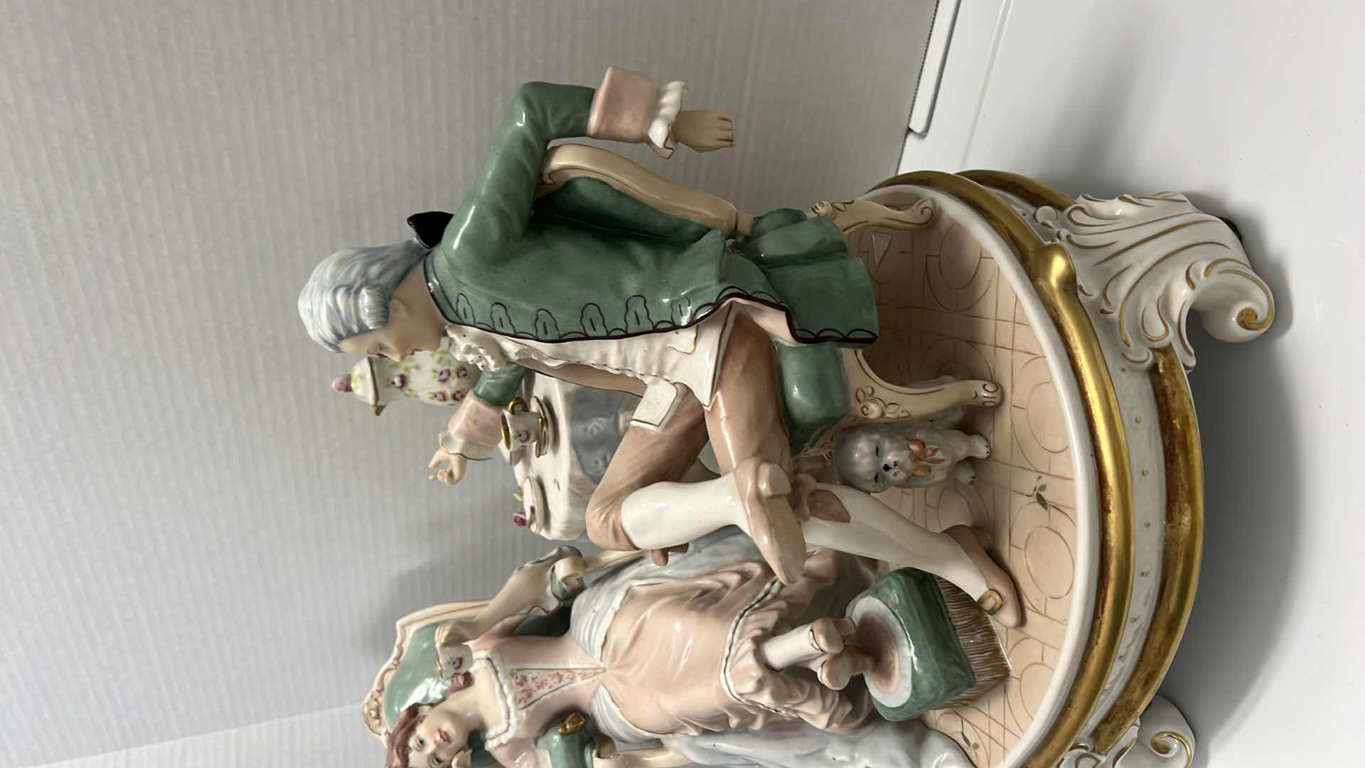 Photo 5 of COLLECTOR'S 1959 LARGE ROYAL DUX BOHEMIA CENTERPIECE "AFTERNOON TEA" PORCELAIN CZECHOSLOVAKIA FIGURE STATUE 